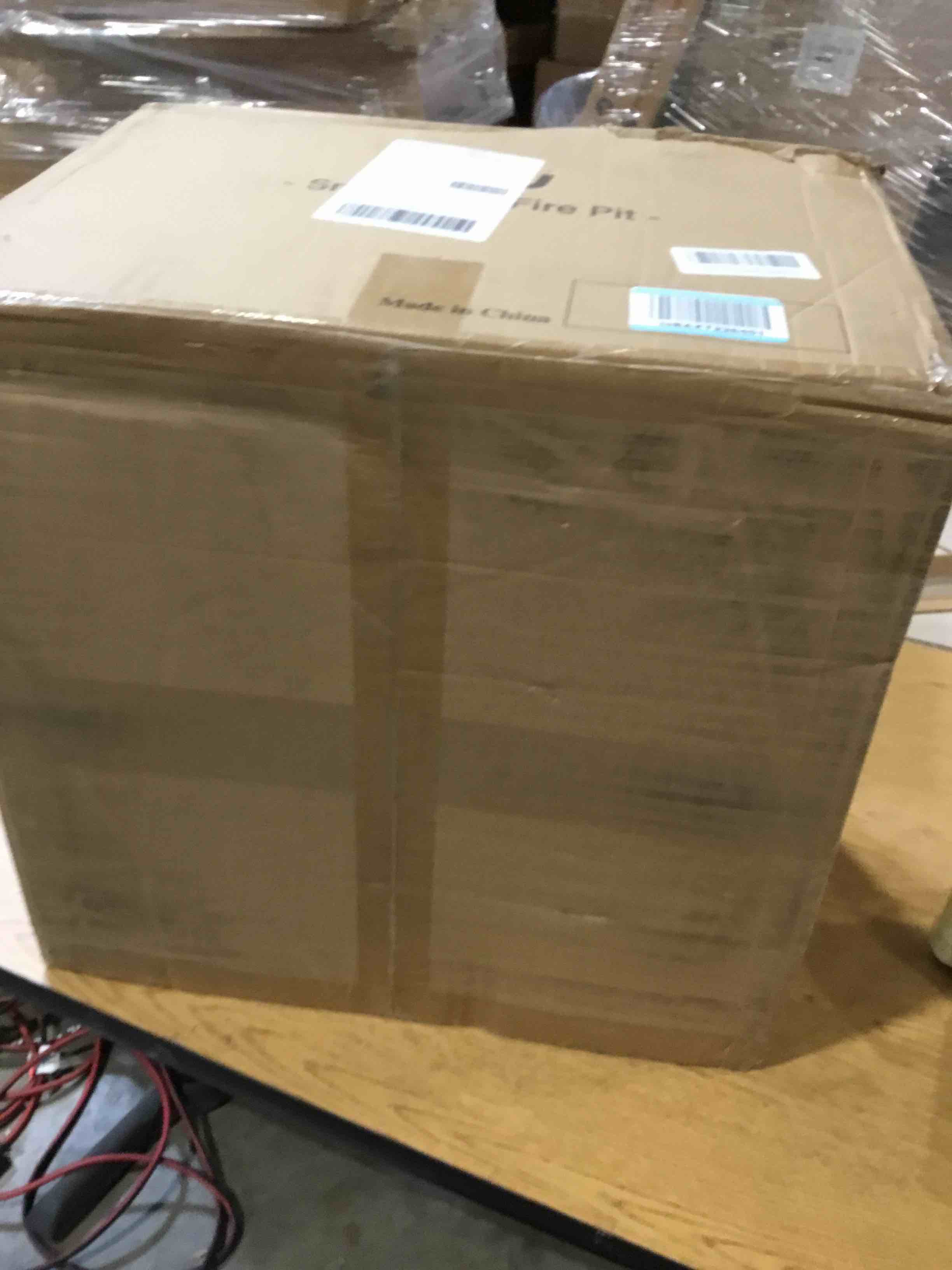 https://s3.amazonaws.com/lotting-images-prod/bidfta/RED6467122_1722966846949.jpeg