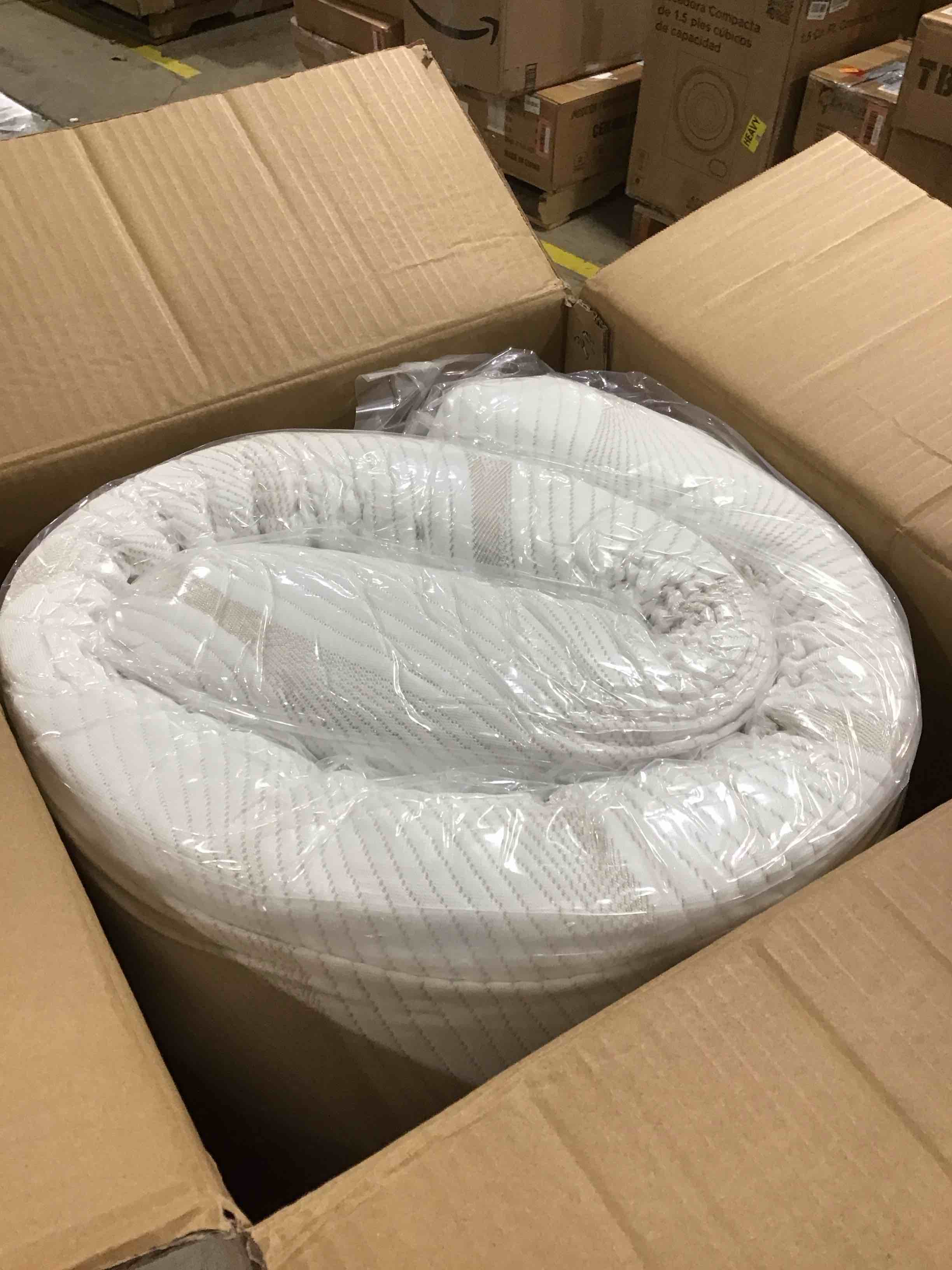 https://s3.amazonaws.com/lotting-images-prod/bidfta/RED6468507_1725451737668.jpeg