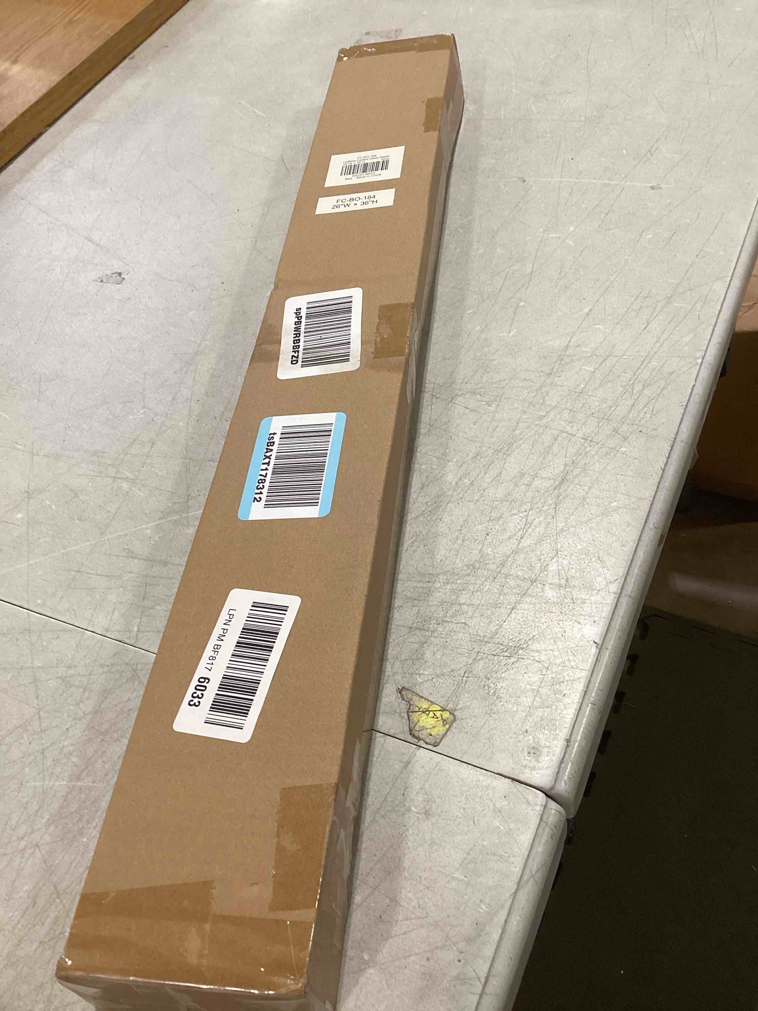 https://s3.amazonaws.com/lotting-images-prod/bidfta/RED6469073_1725888022443.jpeg