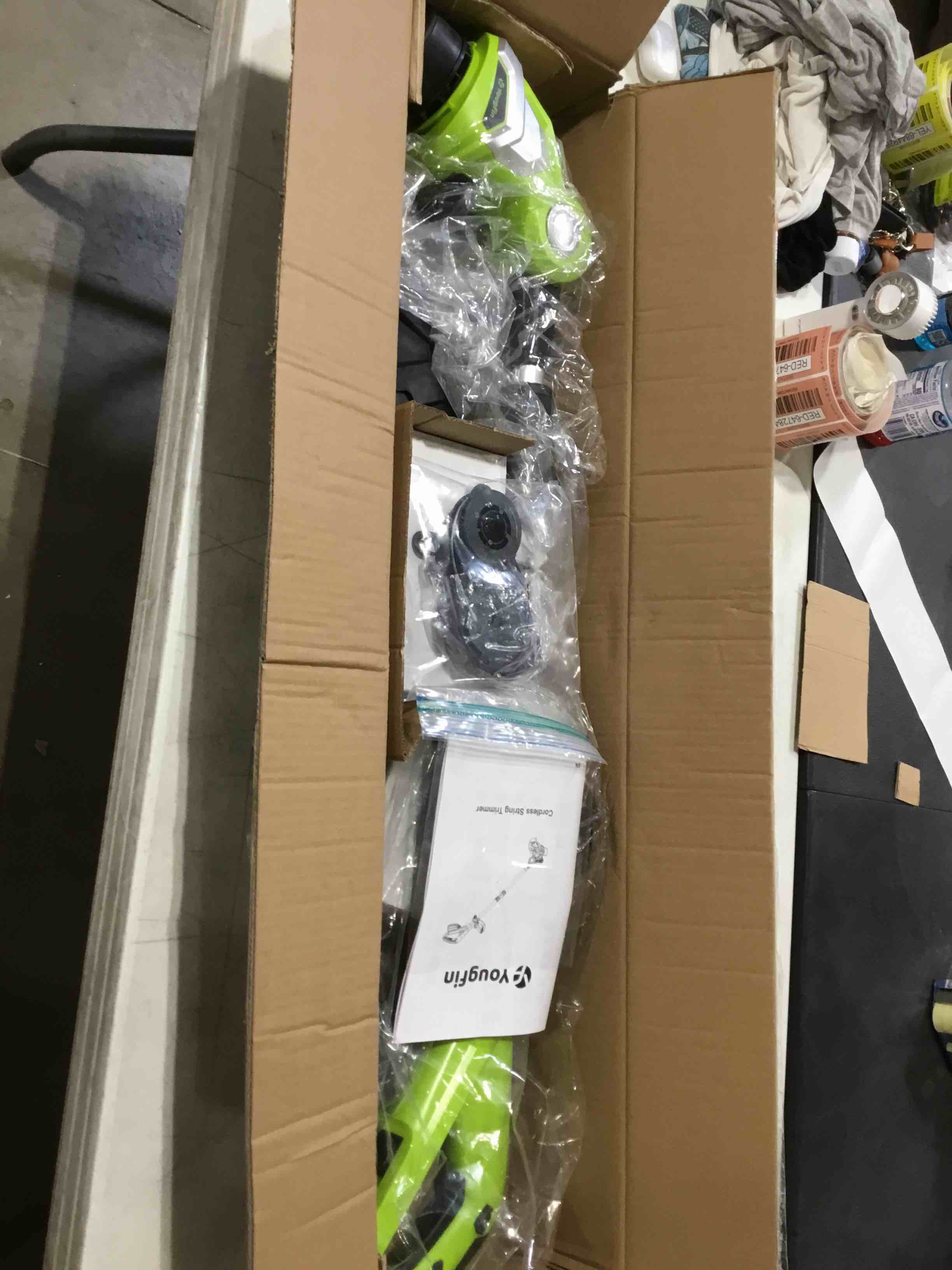 https://s3.amazonaws.com/lotting-images-prod/bidfta/RED6472835_1729191824783.jpeg