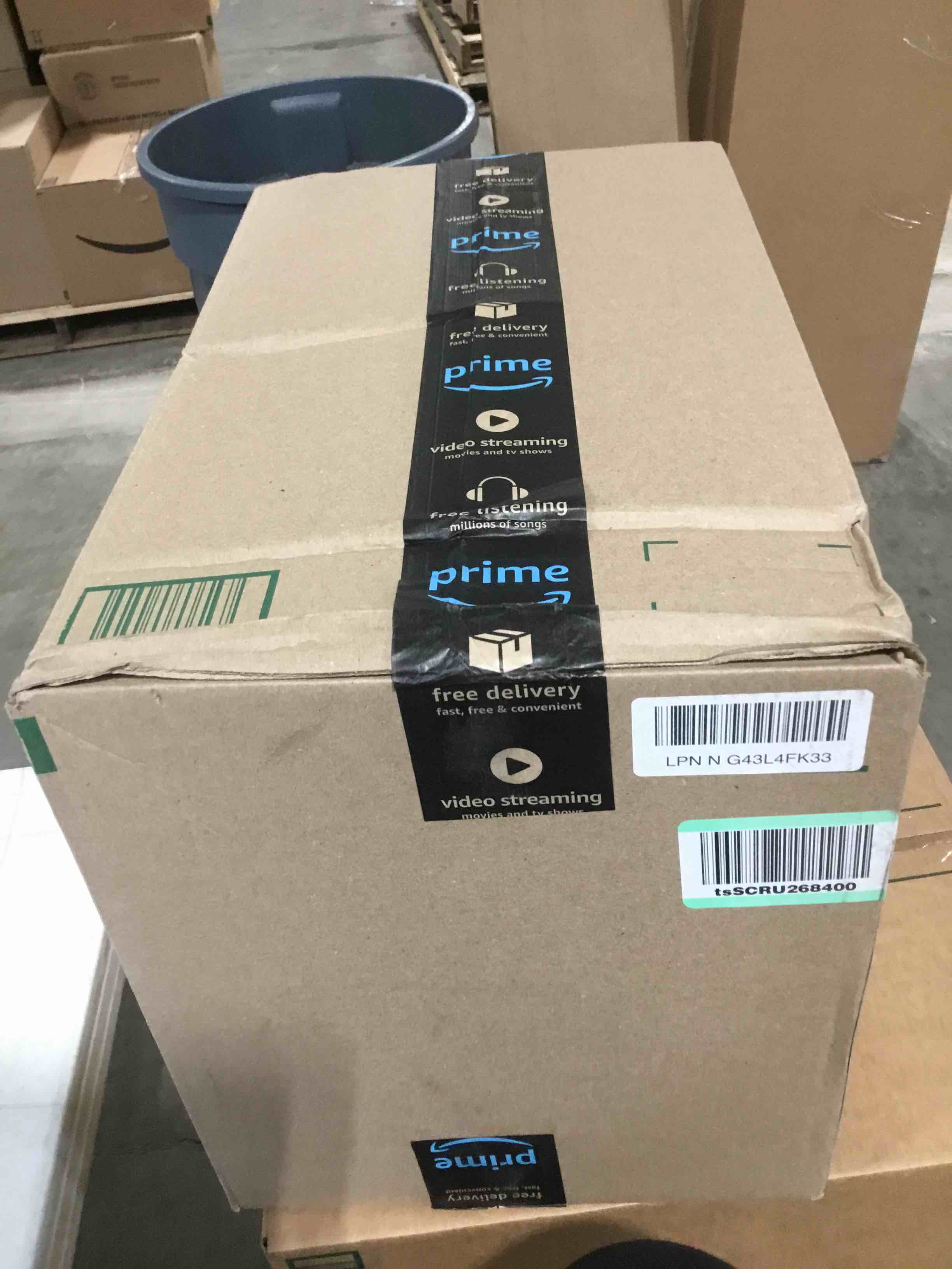 https://s3.amazonaws.com/lotting-images-prod/bidfta/RED6472921_1729265278646.jpeg