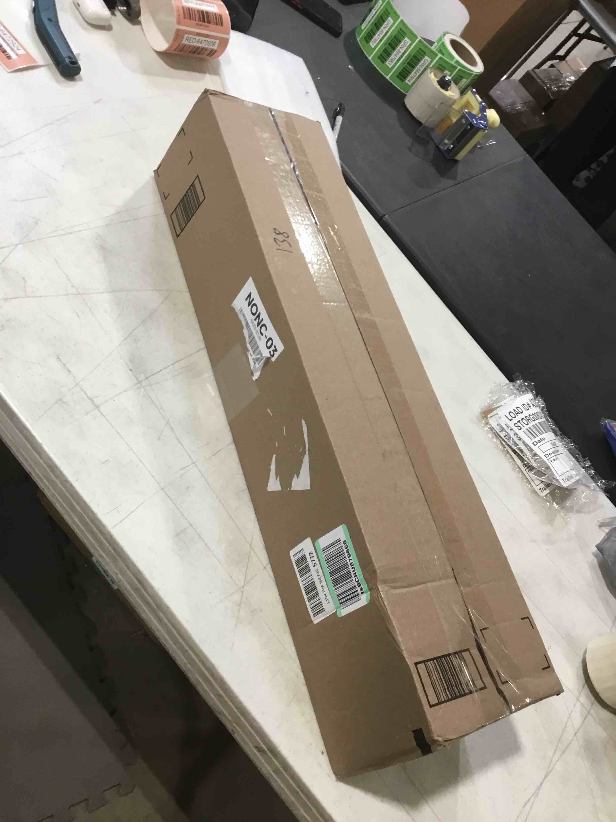 https://s3.amazonaws.com/lotting-images-prod/bidfta/RED6472924_1729267184427.jpeg