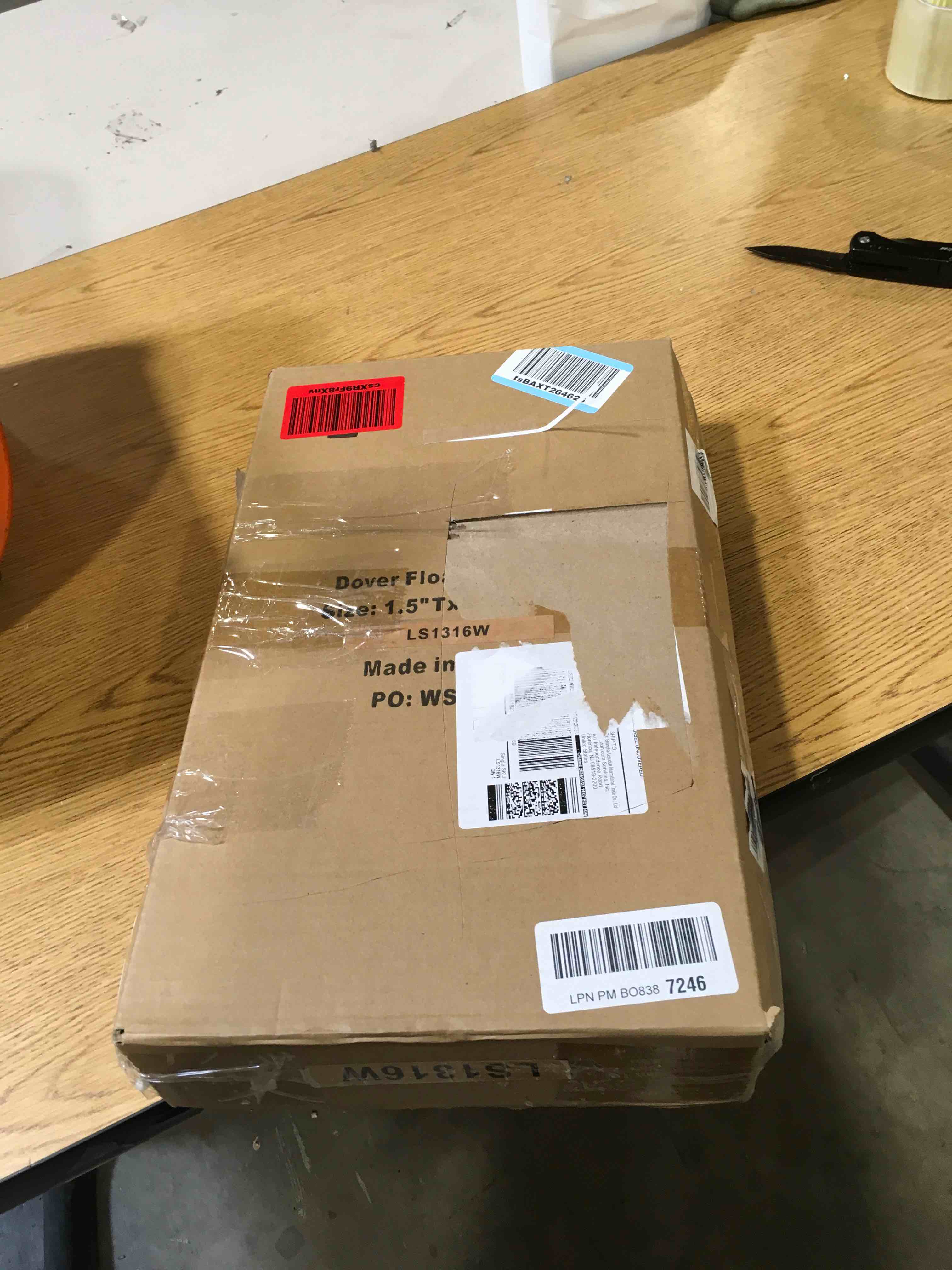 https://s3.amazonaws.com/lotting-images-prod/bidfta/RED6473168_1722363083119.jpeg