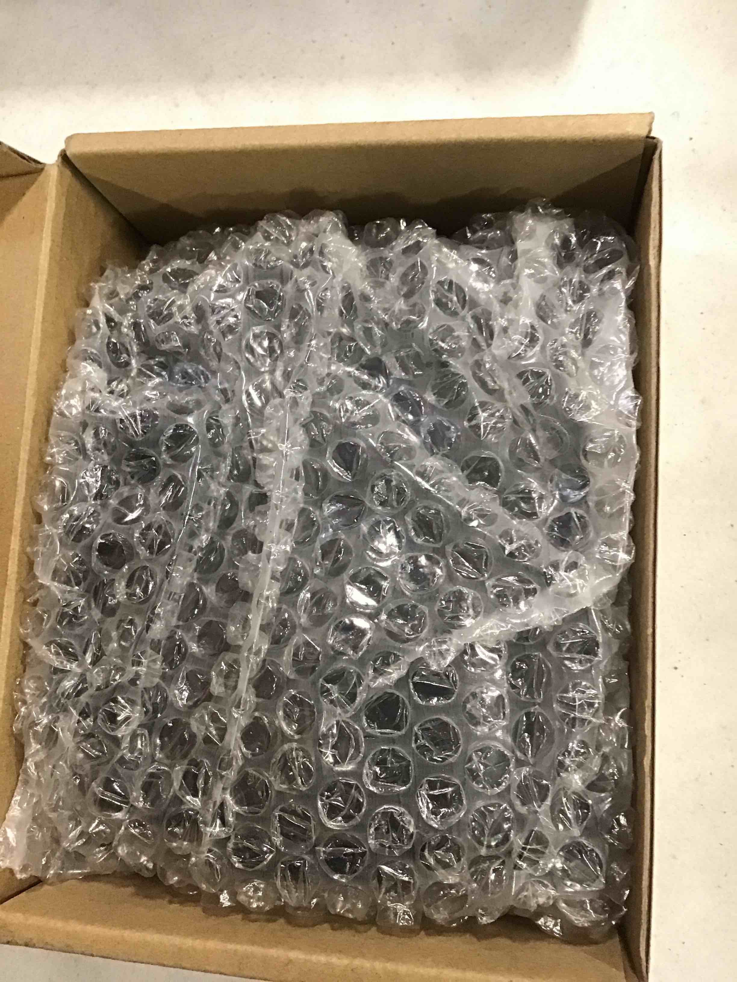 https://s3.amazonaws.com/lotting-images-prod/bidfta/RED6476193_1717589146863.jpeg