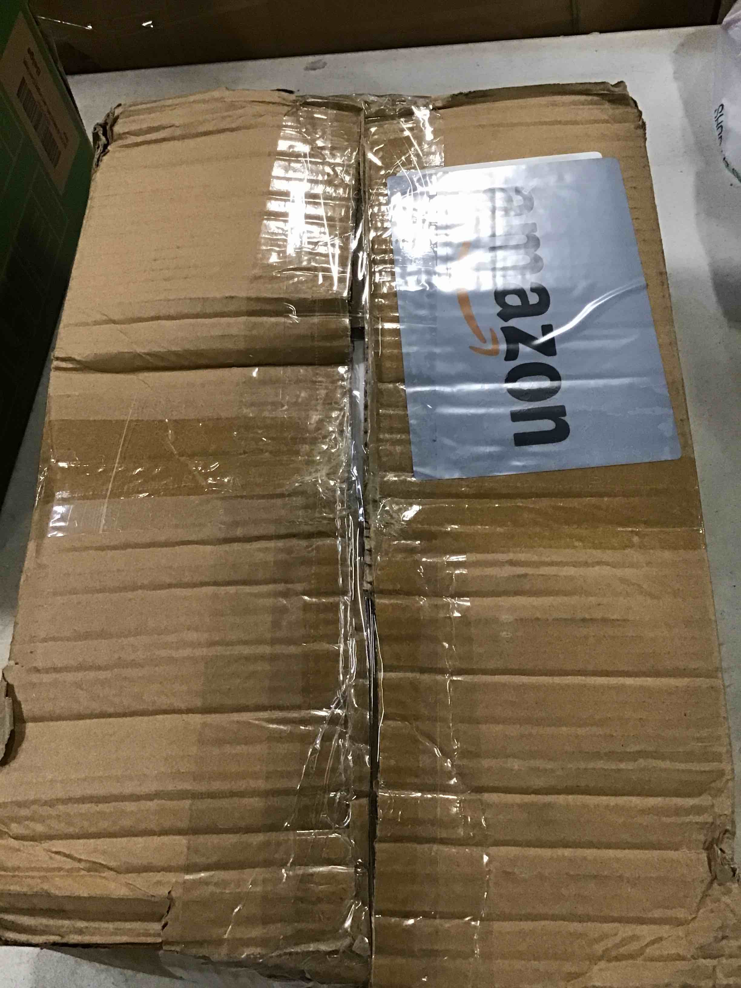 https://s3.amazonaws.com/lotting-images-prod/bidfta/RED6476233_1717591665142.jpeg