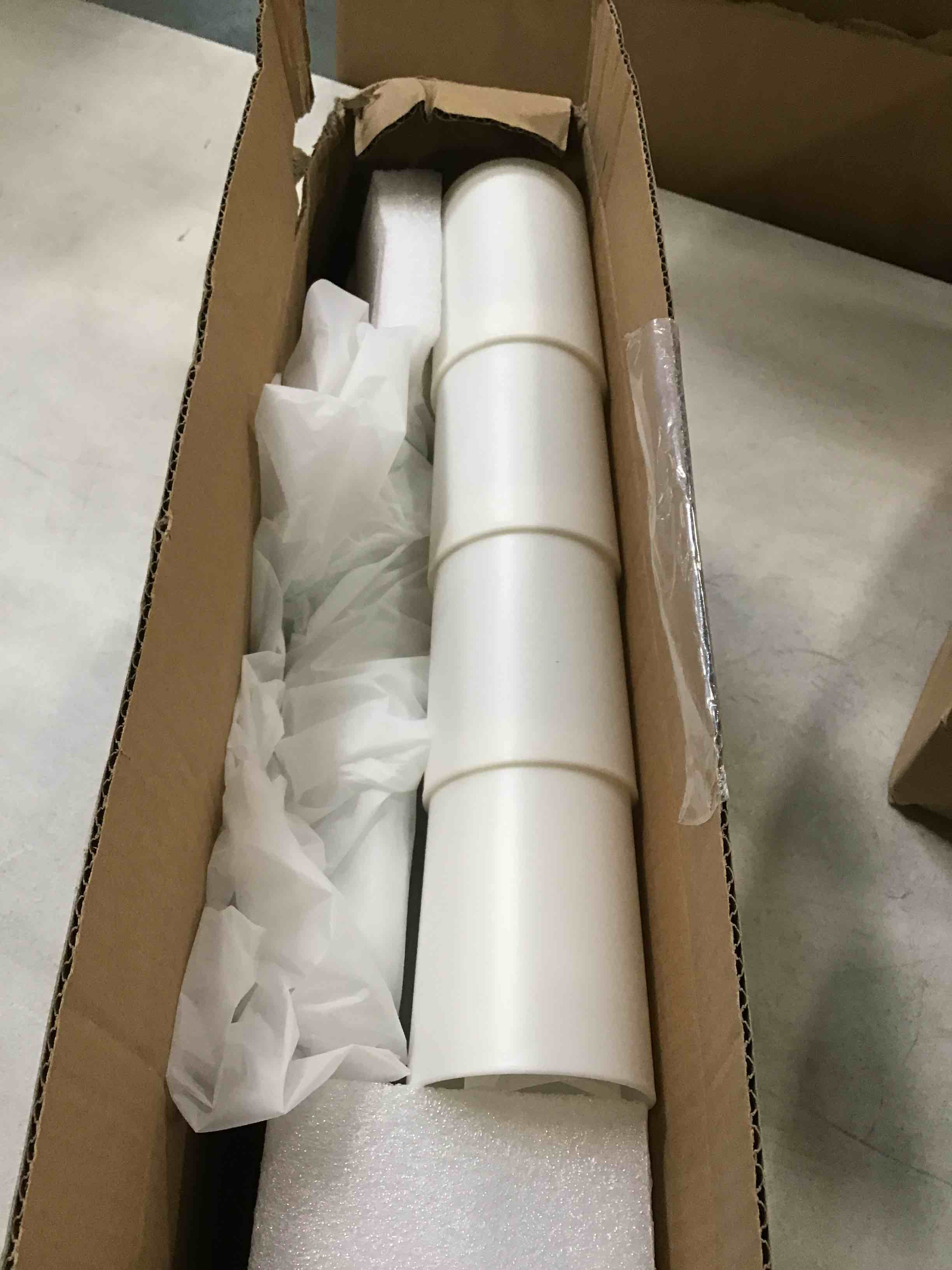 https://s3.amazonaws.com/lotting-images-prod/bidfta/RED6476611_1717676809546.jpeg