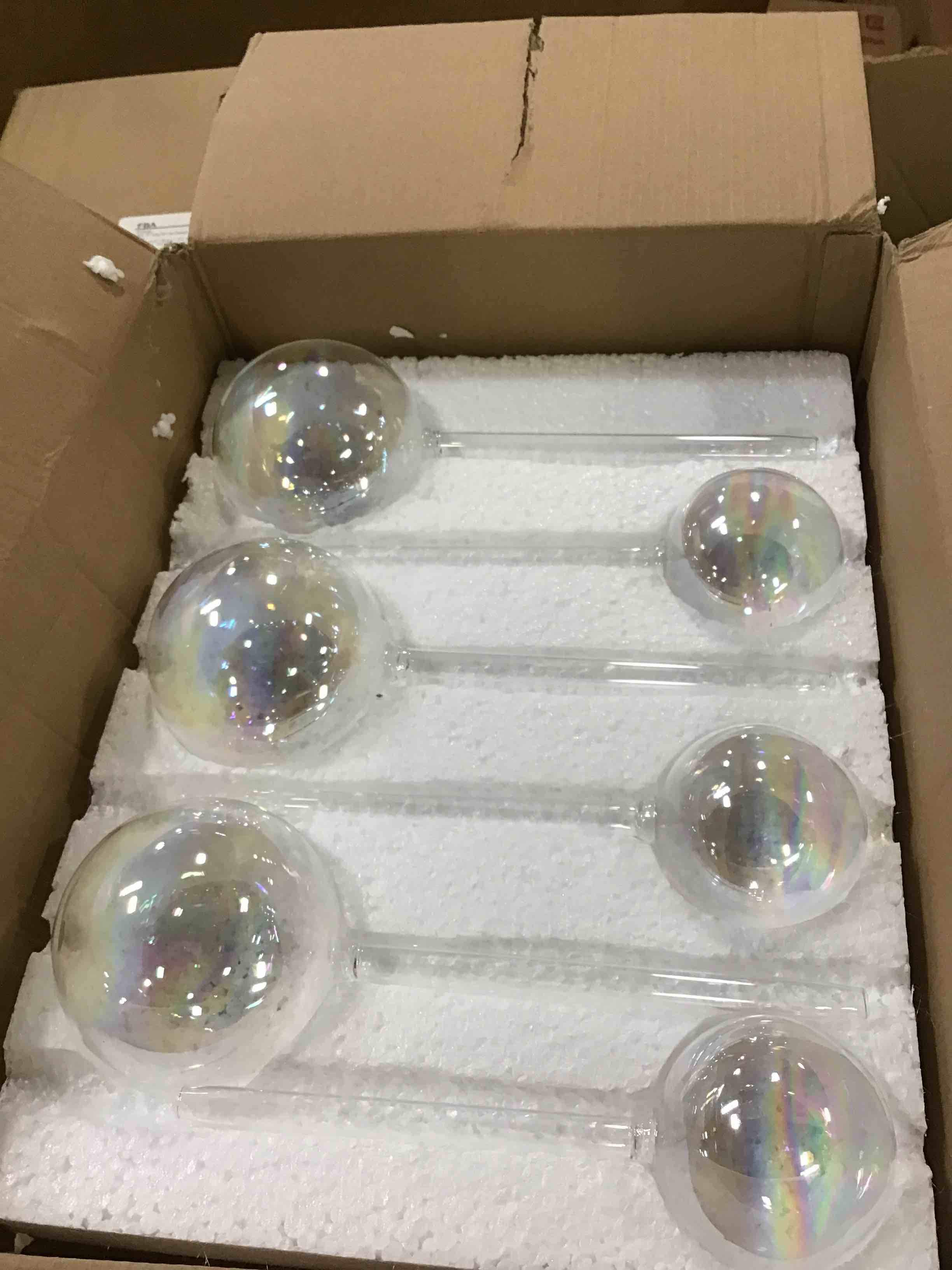 https://s3.amazonaws.com/lotting-images-prod/bidfta/RED6476614_1717677127675.jpeg