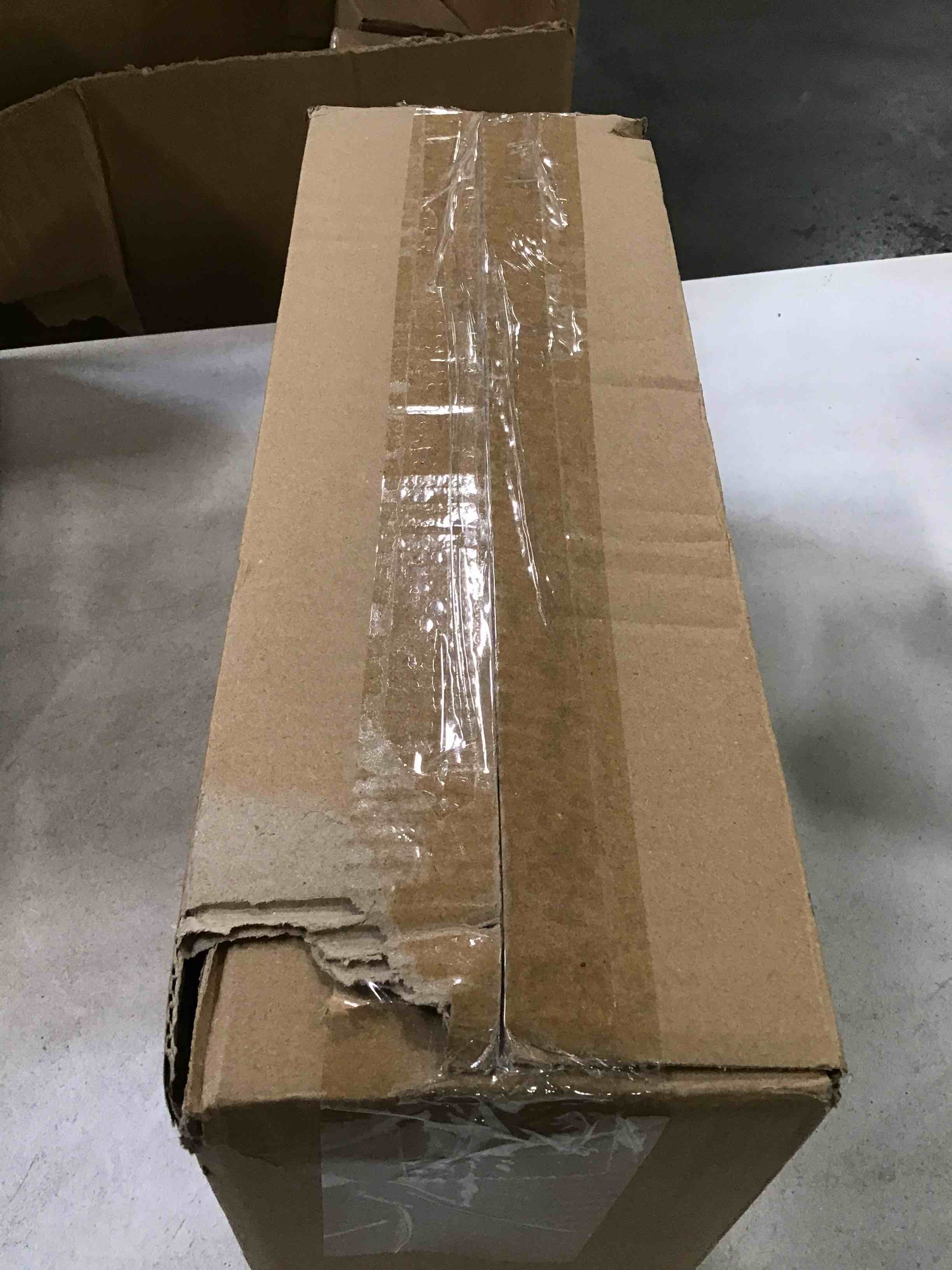 https://s3.amazonaws.com/lotting-images-prod/bidfta/RED6476616_1717677218092.jpeg