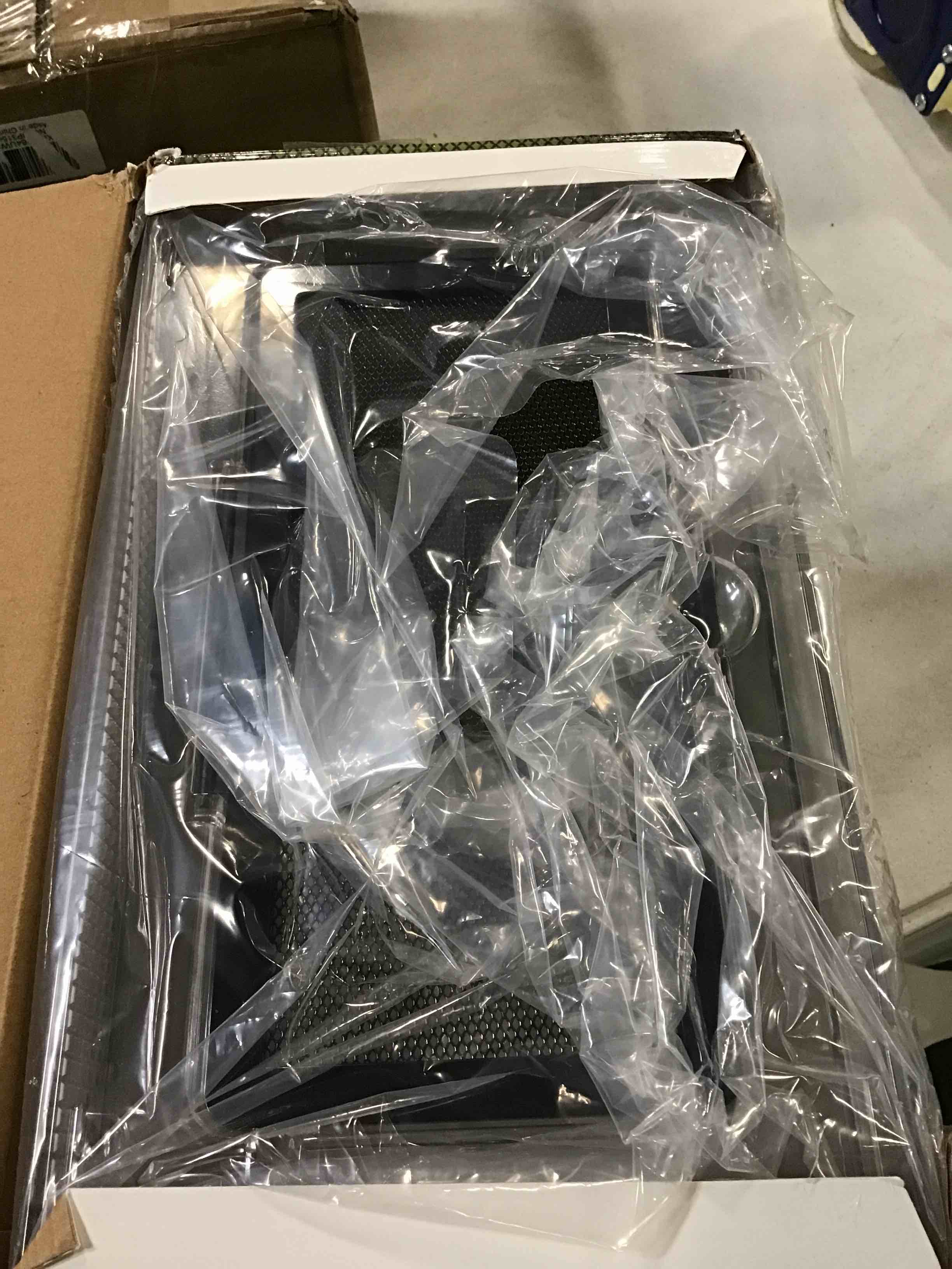https://s3.amazonaws.com/lotting-images-prod/bidfta/RED6476668_1717681073765.jpeg