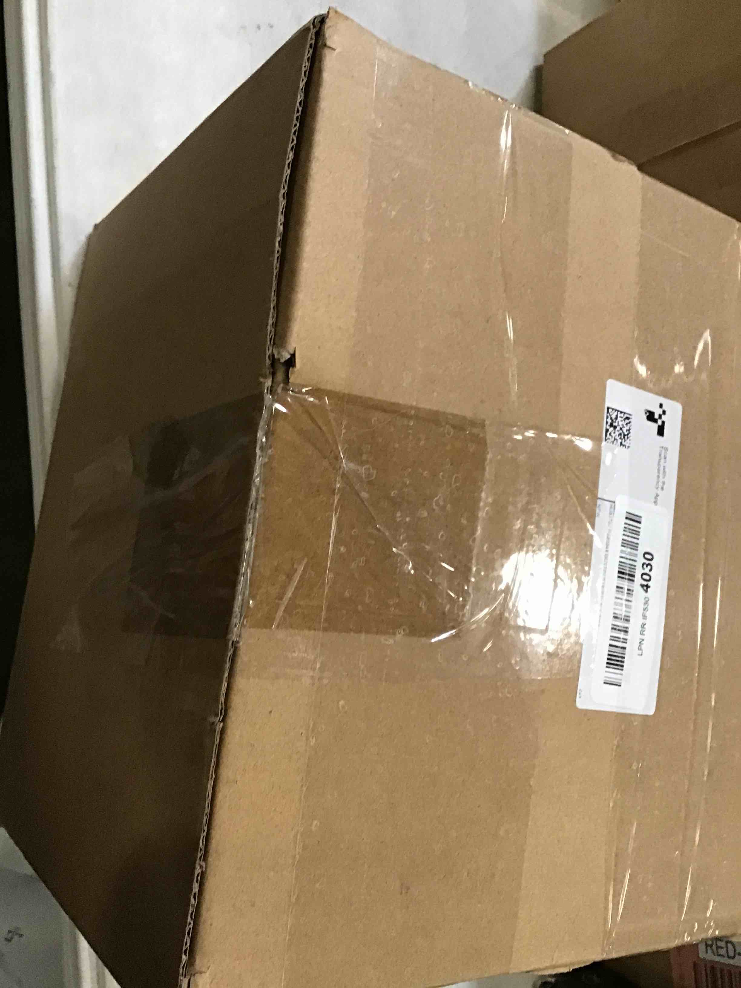 https://s3.amazonaws.com/lotting-images-prod/bidfta/RED6476670_1717681199794.jpeg