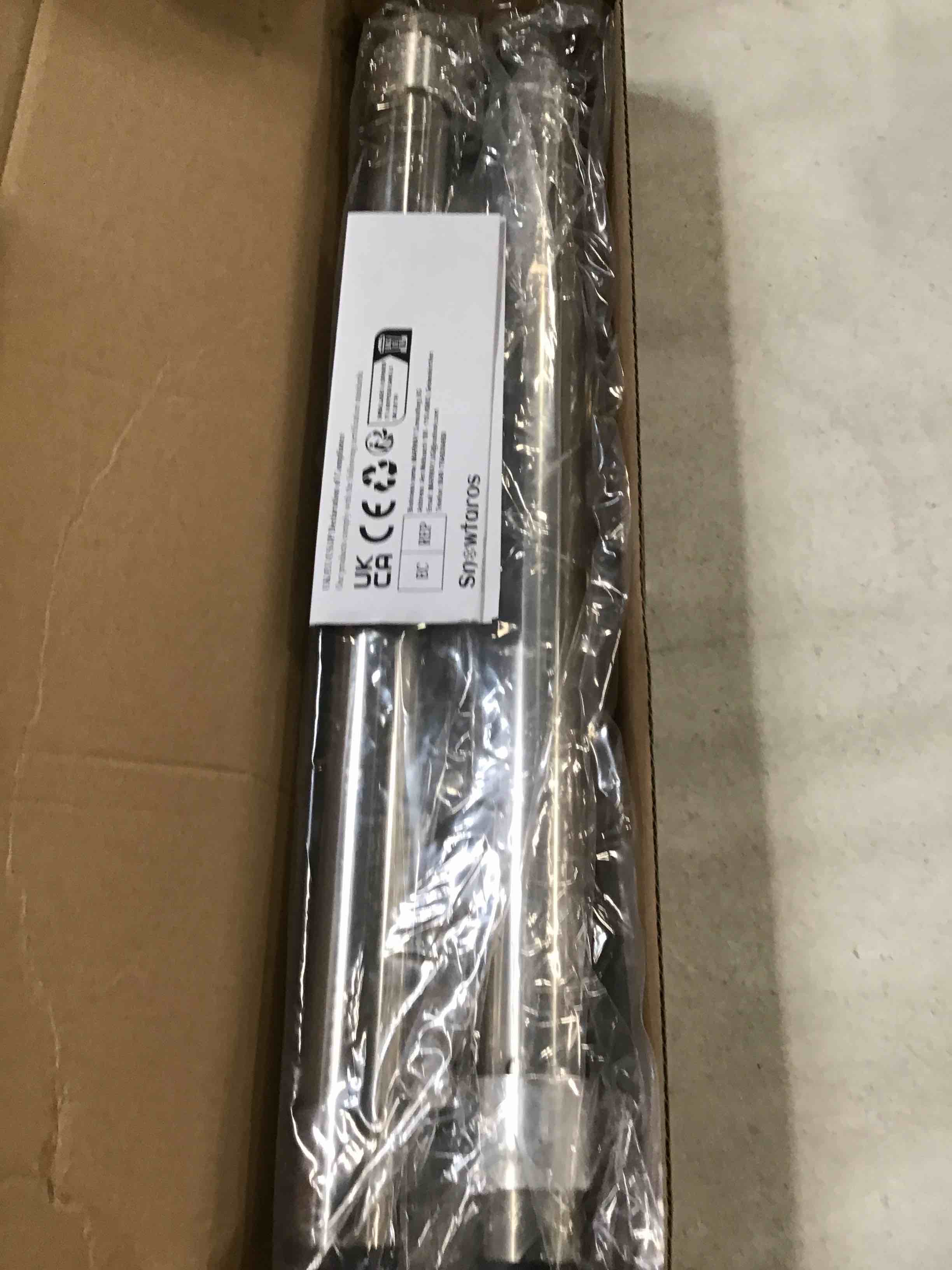 https://s3.amazonaws.com/lotting-images-prod/bidfta/RED6476680_1717681975991.jpeg