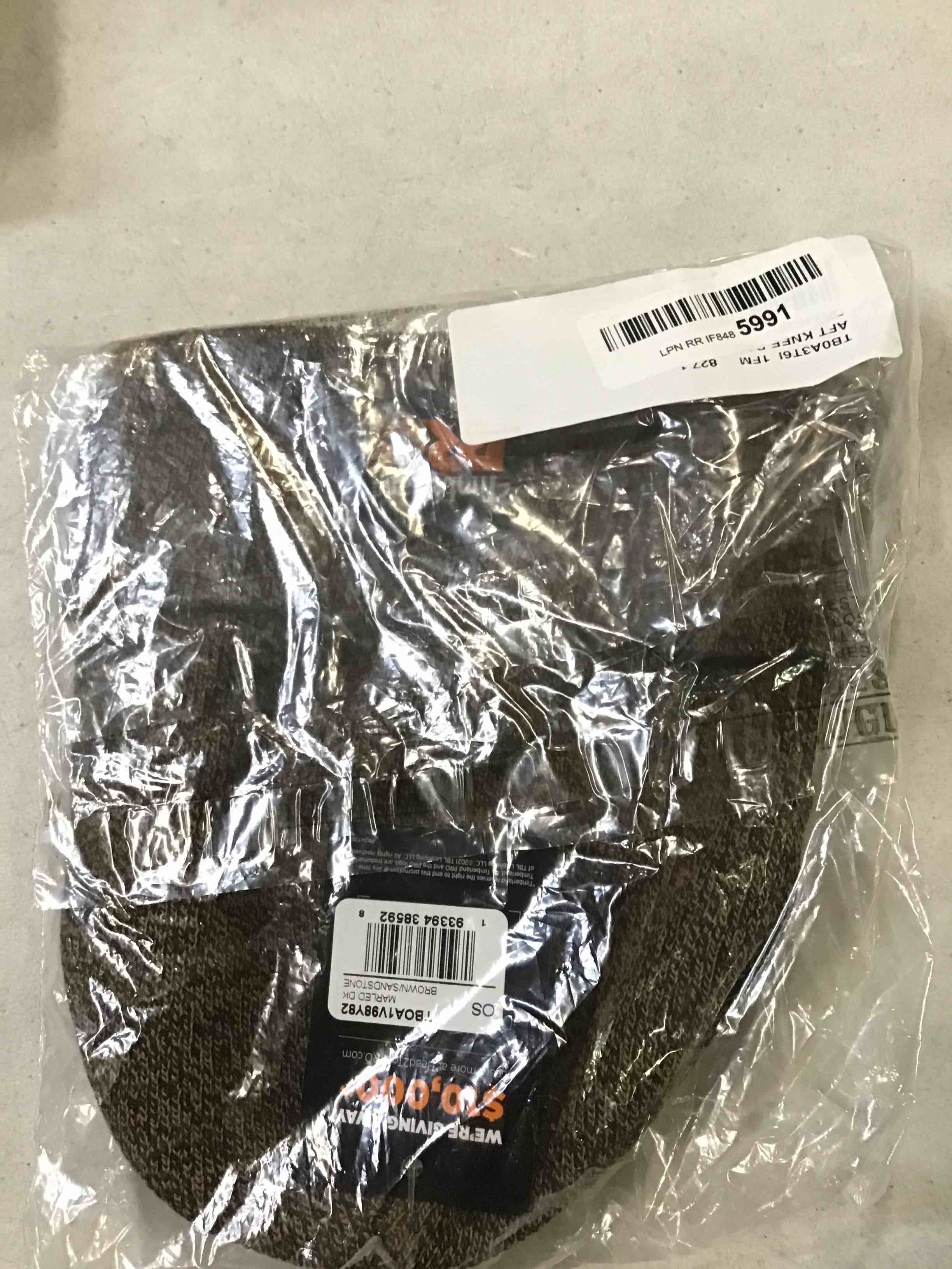 https://s3.amazonaws.com/lotting-images-prod/bidfta/RED6477206_1717779028938.jpeg