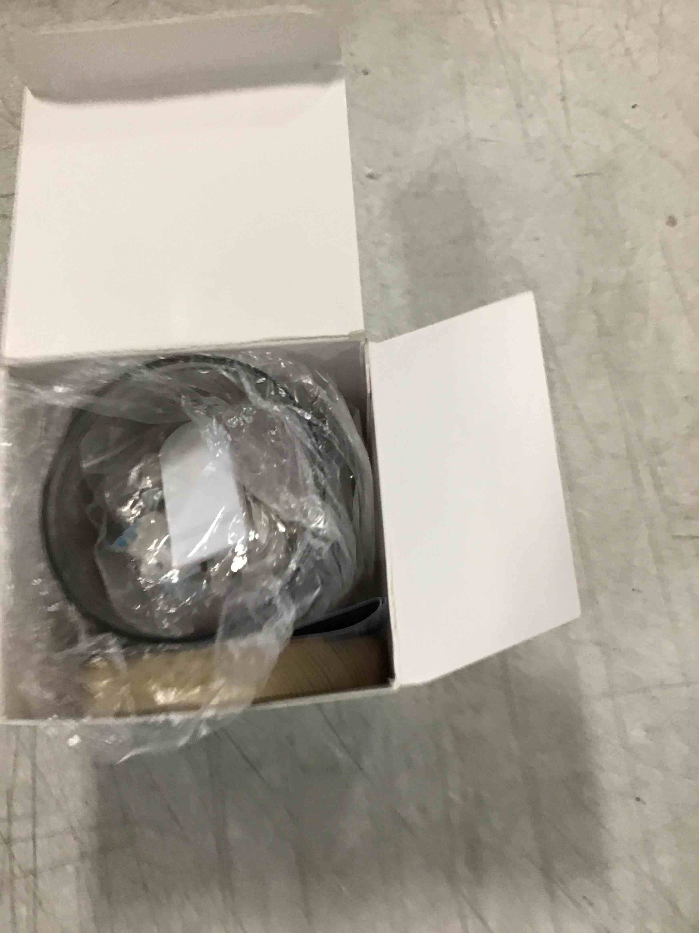 https://s3.amazonaws.com/lotting-images-prod/bidfta/RED6478235_1717772963644.jpeg