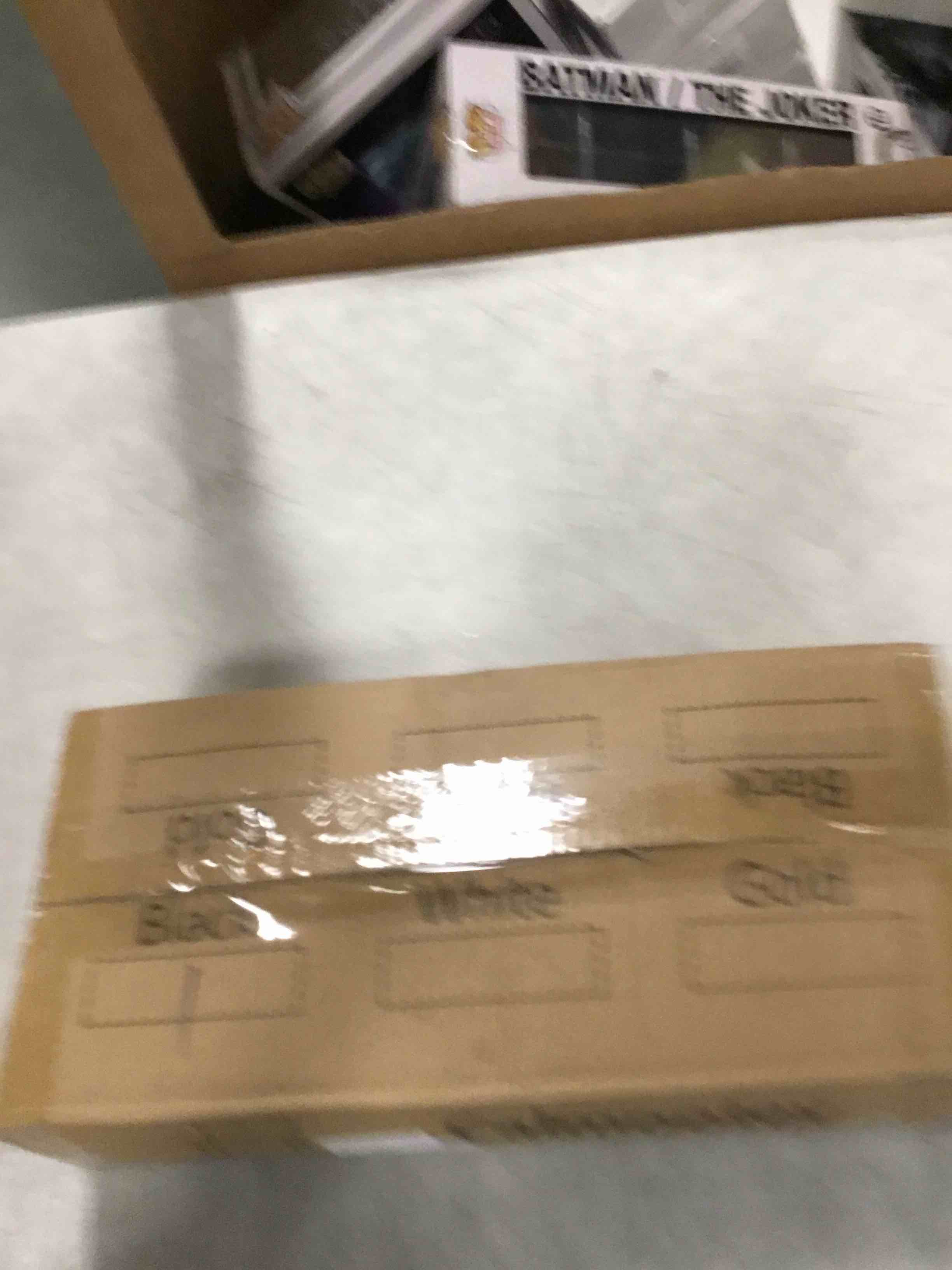 https://s3.amazonaws.com/lotting-images-prod/bidfta/RED6478902_1718202198576.jpeg