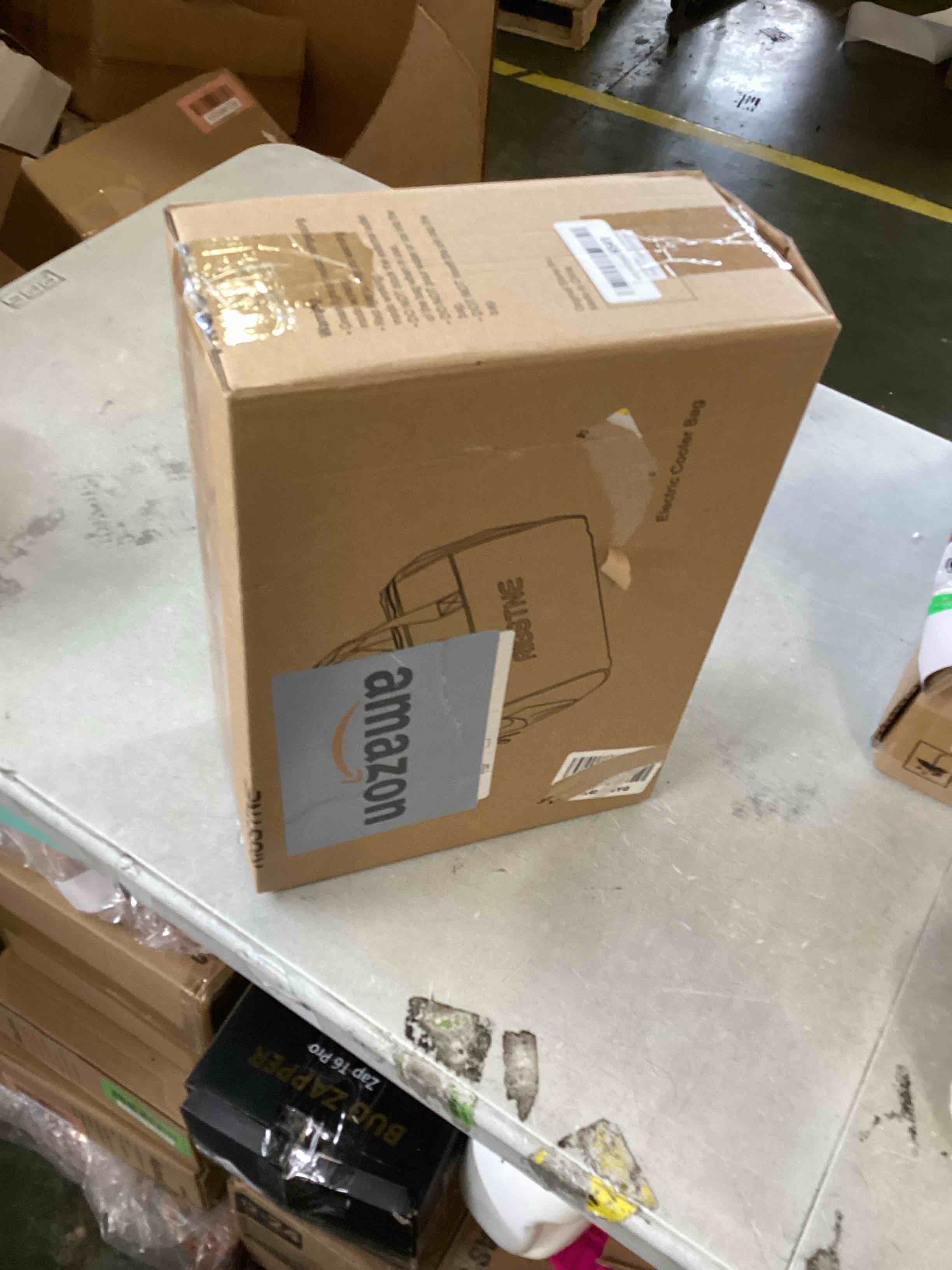 https://s3.amazonaws.com/lotting-images-prod/bidfta/RED6480236_1717785226135.jpeg