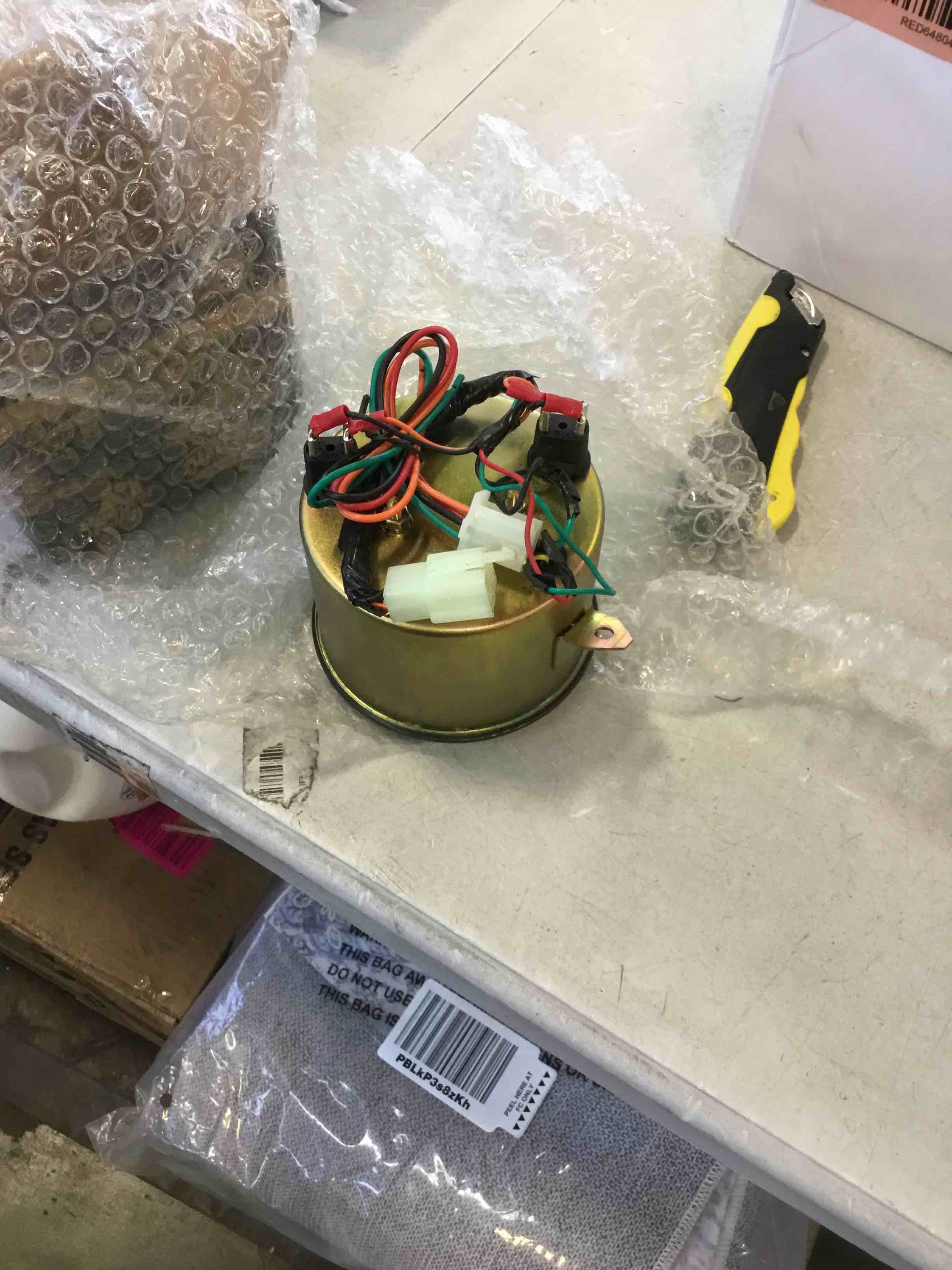 https://s3.amazonaws.com/lotting-images-prod/bidfta/RED6480403_1718026535513.jpeg
