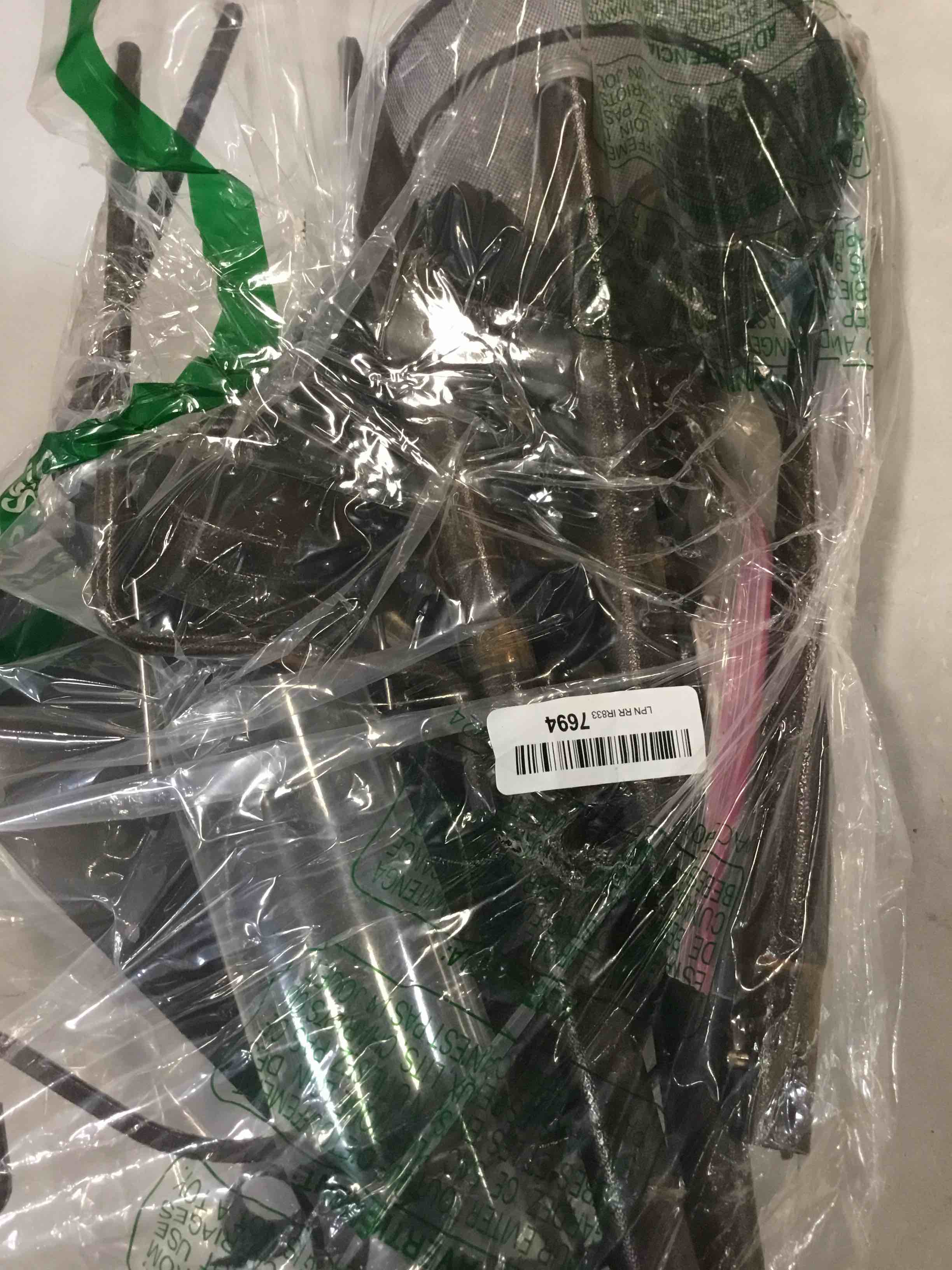 https://s3.amazonaws.com/lotting-images-prod/bidfta/RED6481213_1717780175608.jpeg