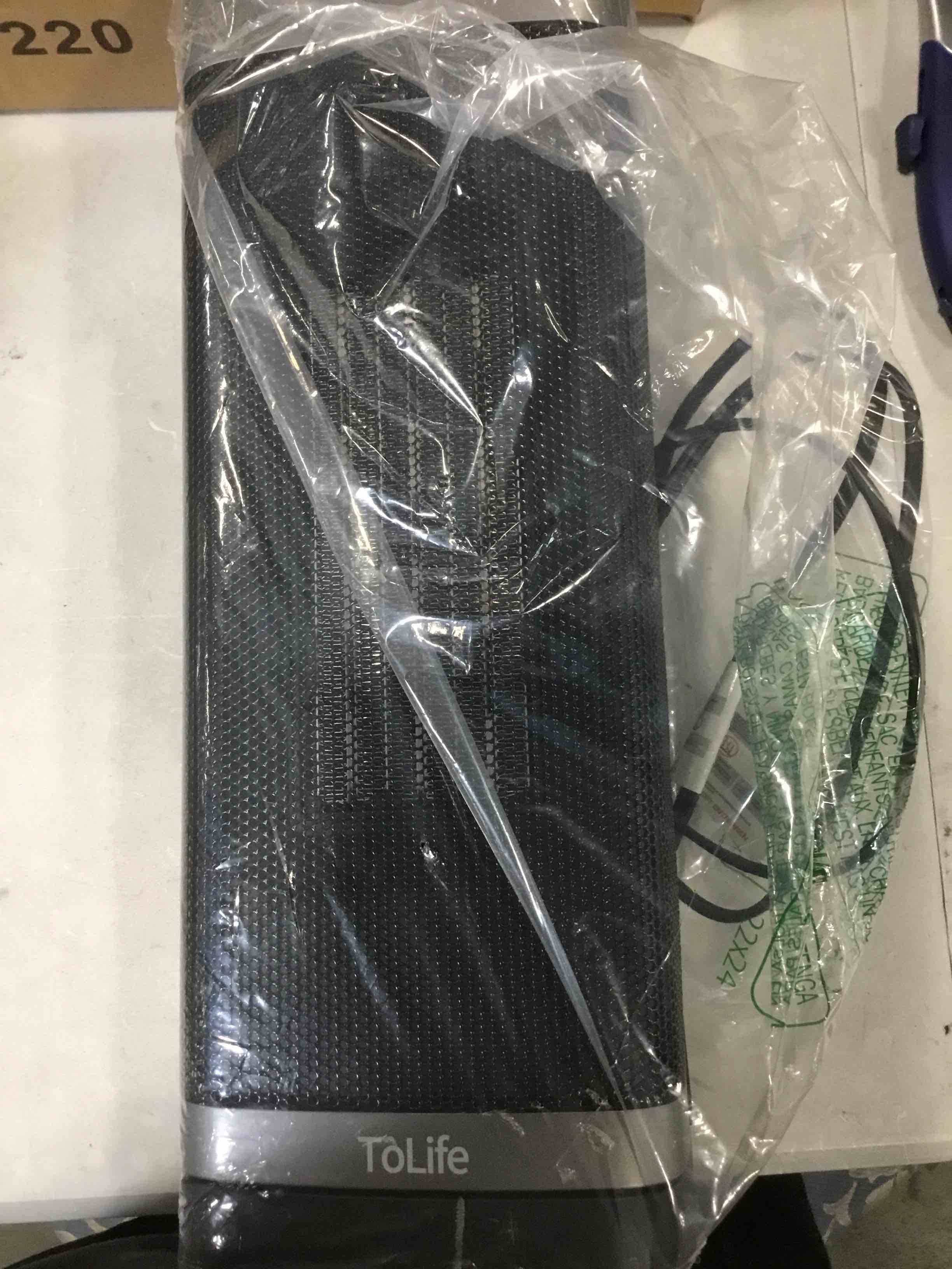 https://s3.amazonaws.com/lotting-images-prod/bidfta/RED6481231_1717782569954.jpeg
