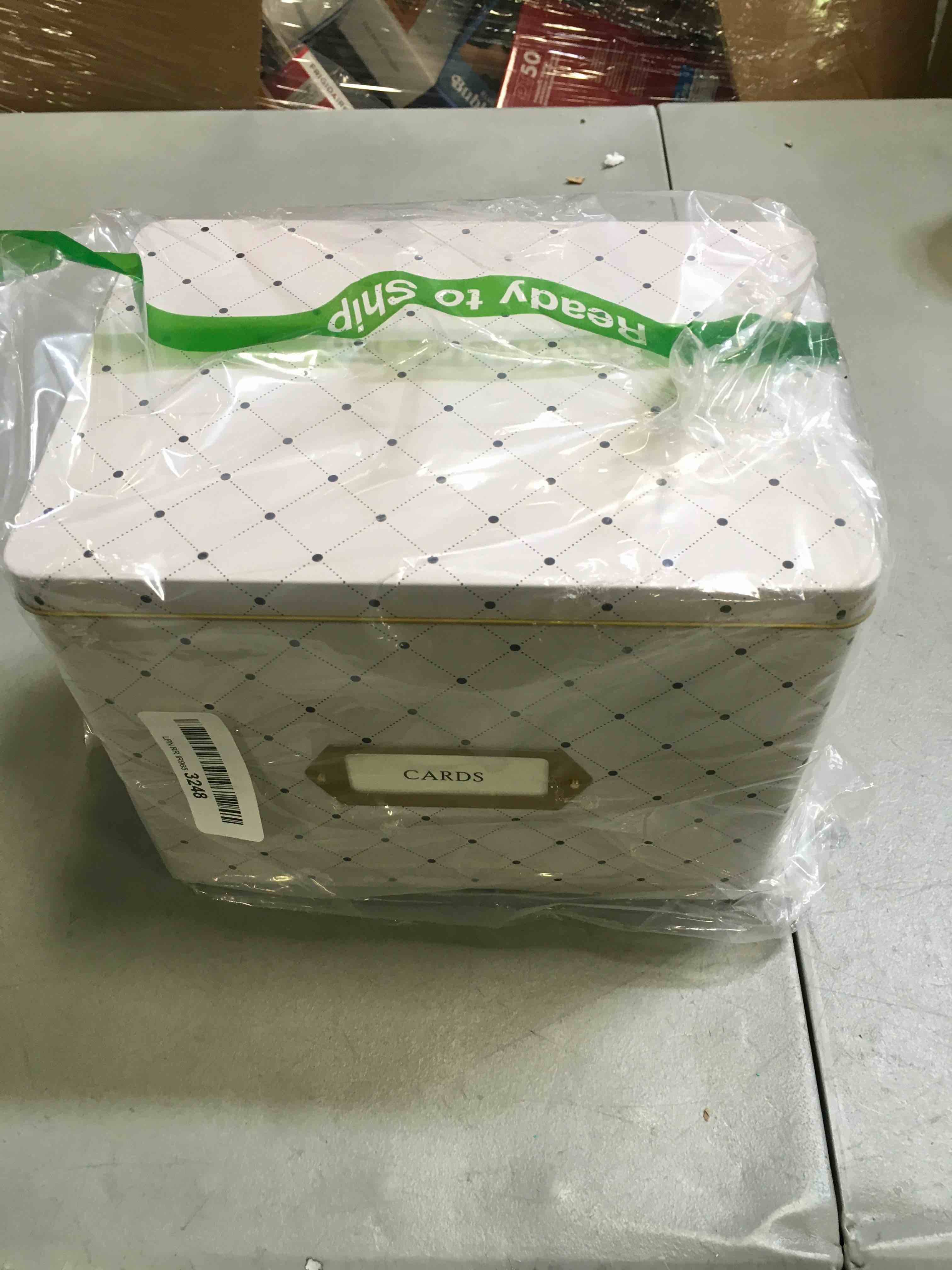https://s3.amazonaws.com/lotting-images-prod/bidfta/RED6481987_1717094582835.jpeg
