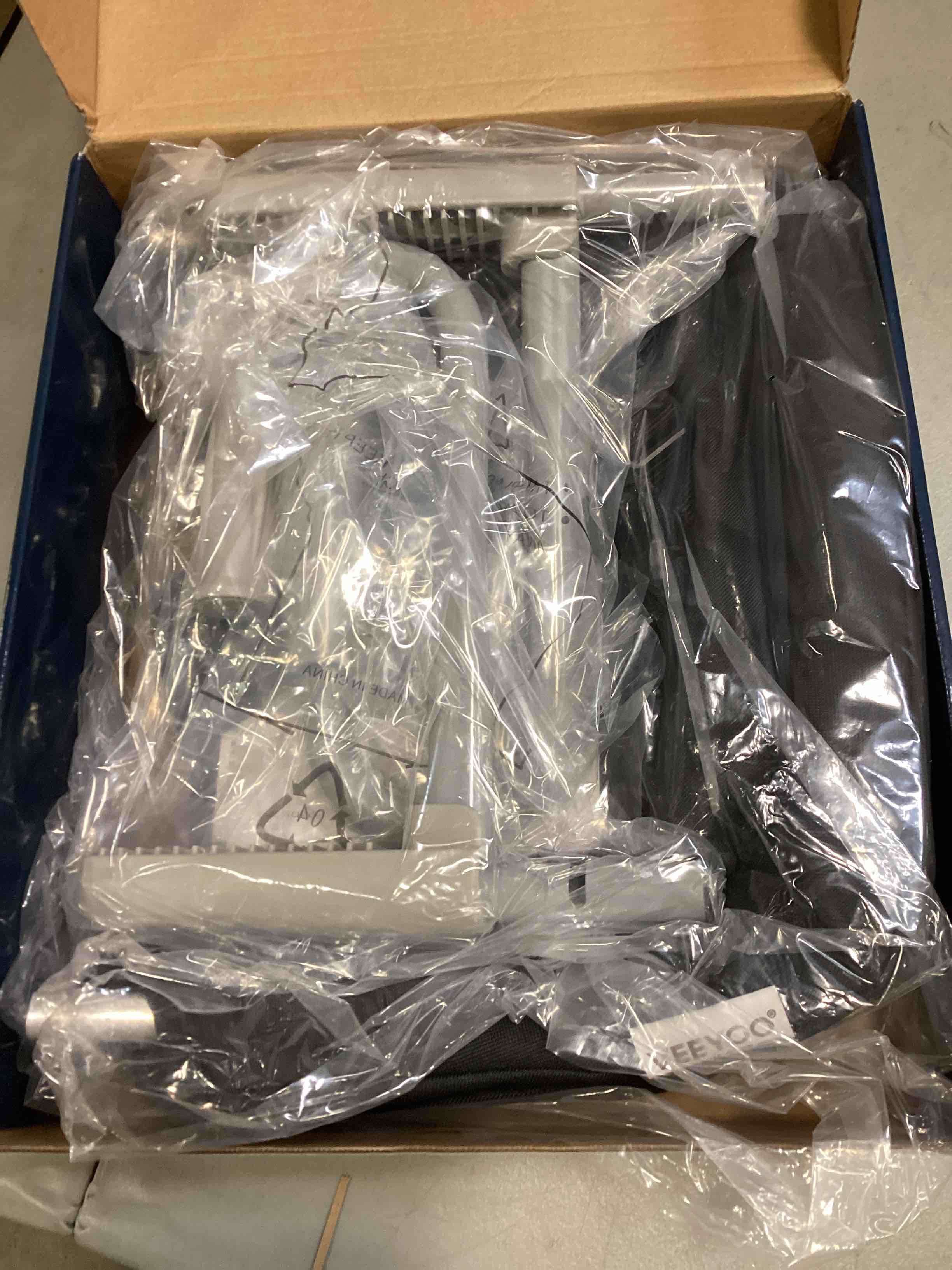 https://s3.amazonaws.com/lotting-images-prod/bidfta/RED6482038_1717157428815.jpeg