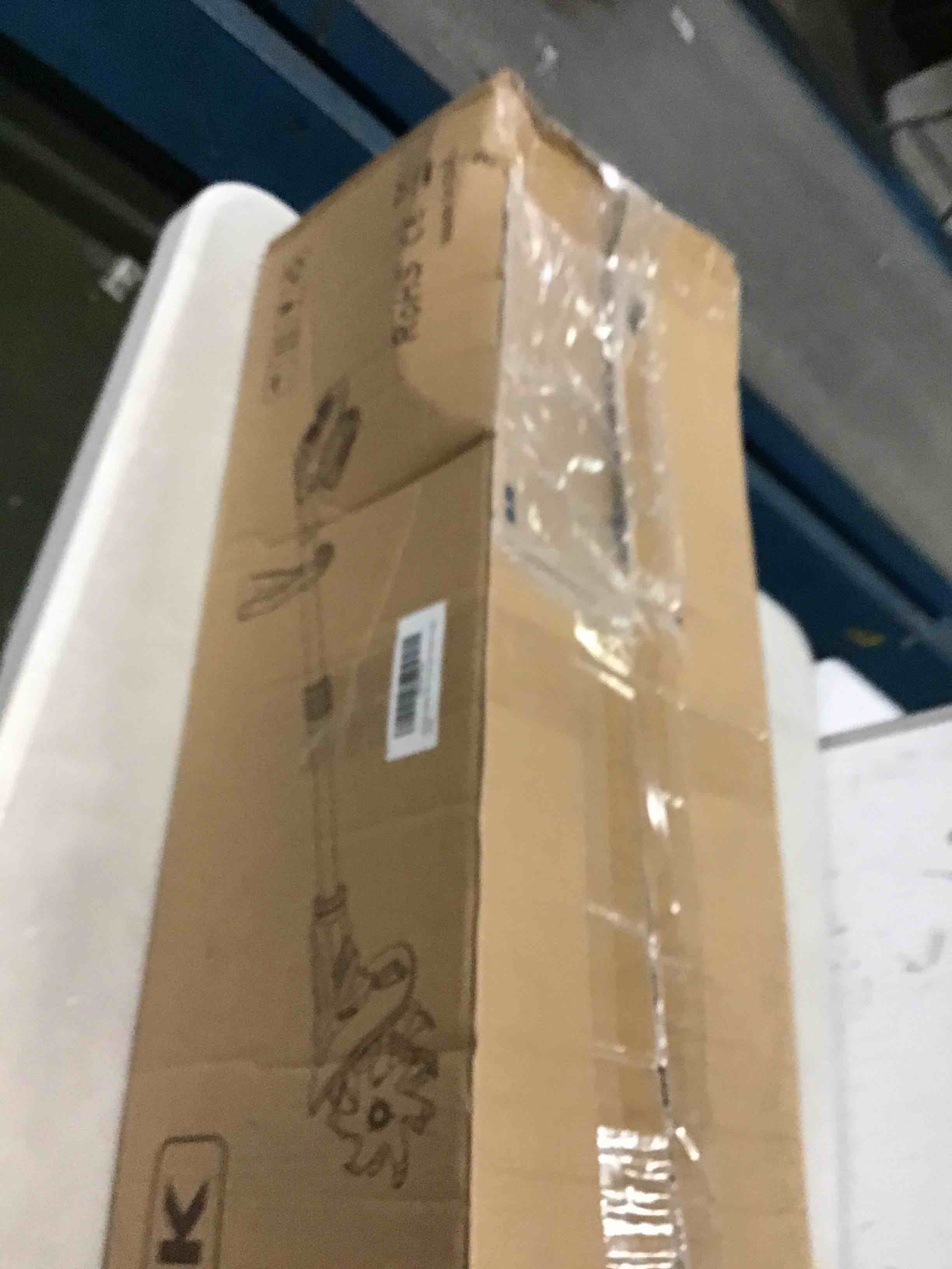 https://s3.amazonaws.com/lotting-images-prod/bidfta/RED6483898_1717416170203.jpeg