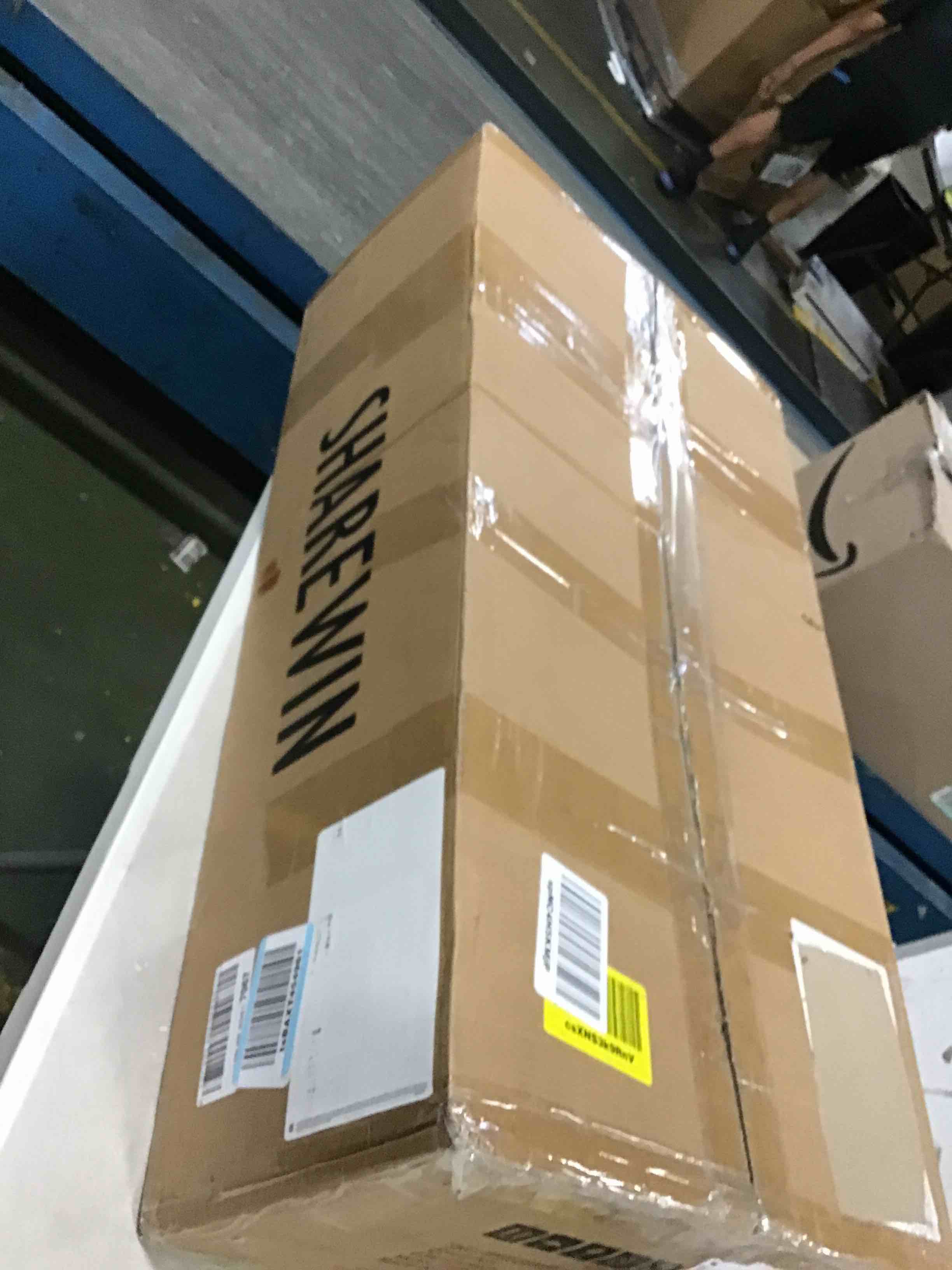 https://s3.amazonaws.com/lotting-images-prod/bidfta/RED6484010_1717424464216.jpeg