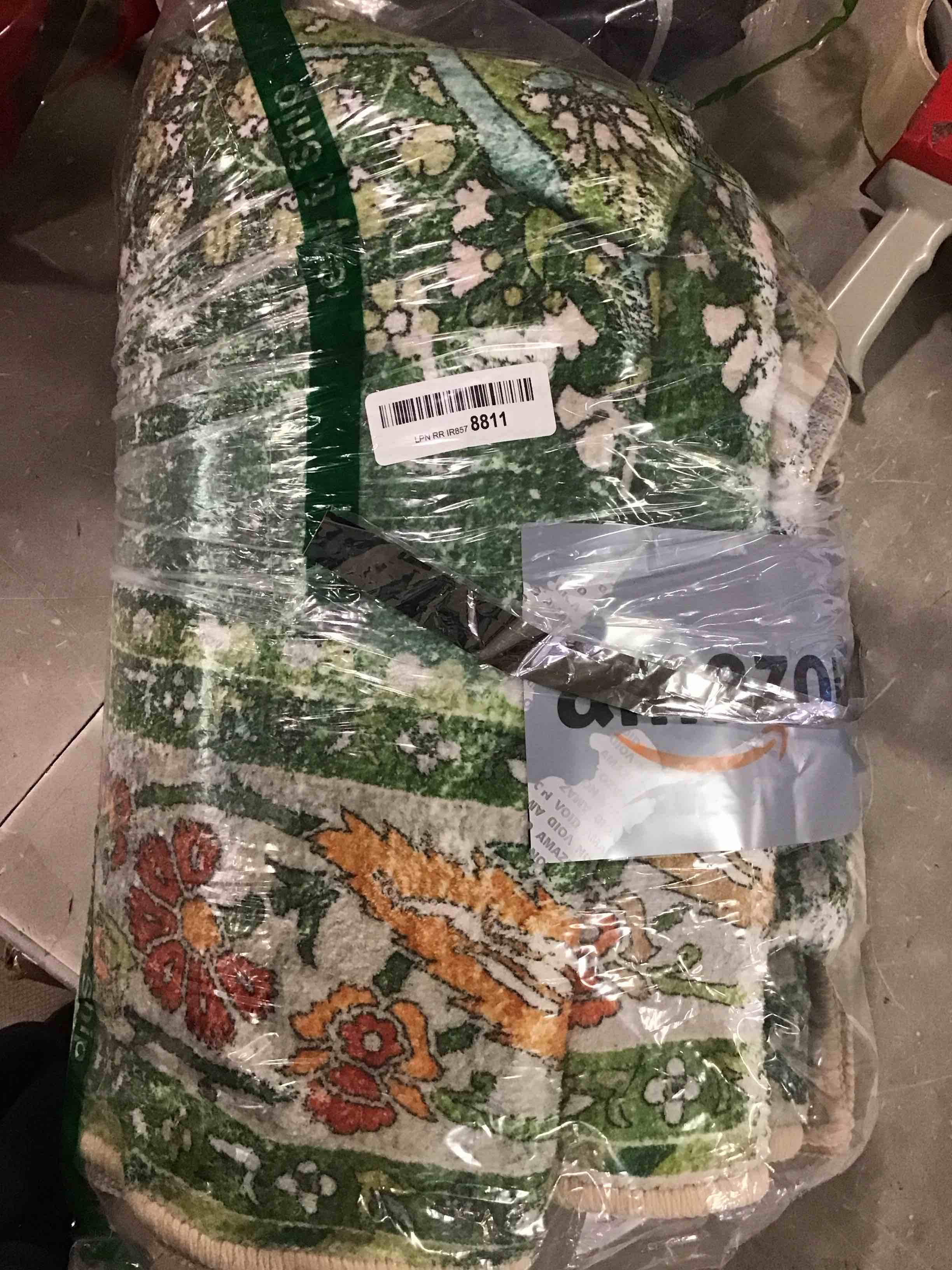 https://s3.amazonaws.com/lotting-images-prod/bidfta/RED6485027_1717263477203.jpeg