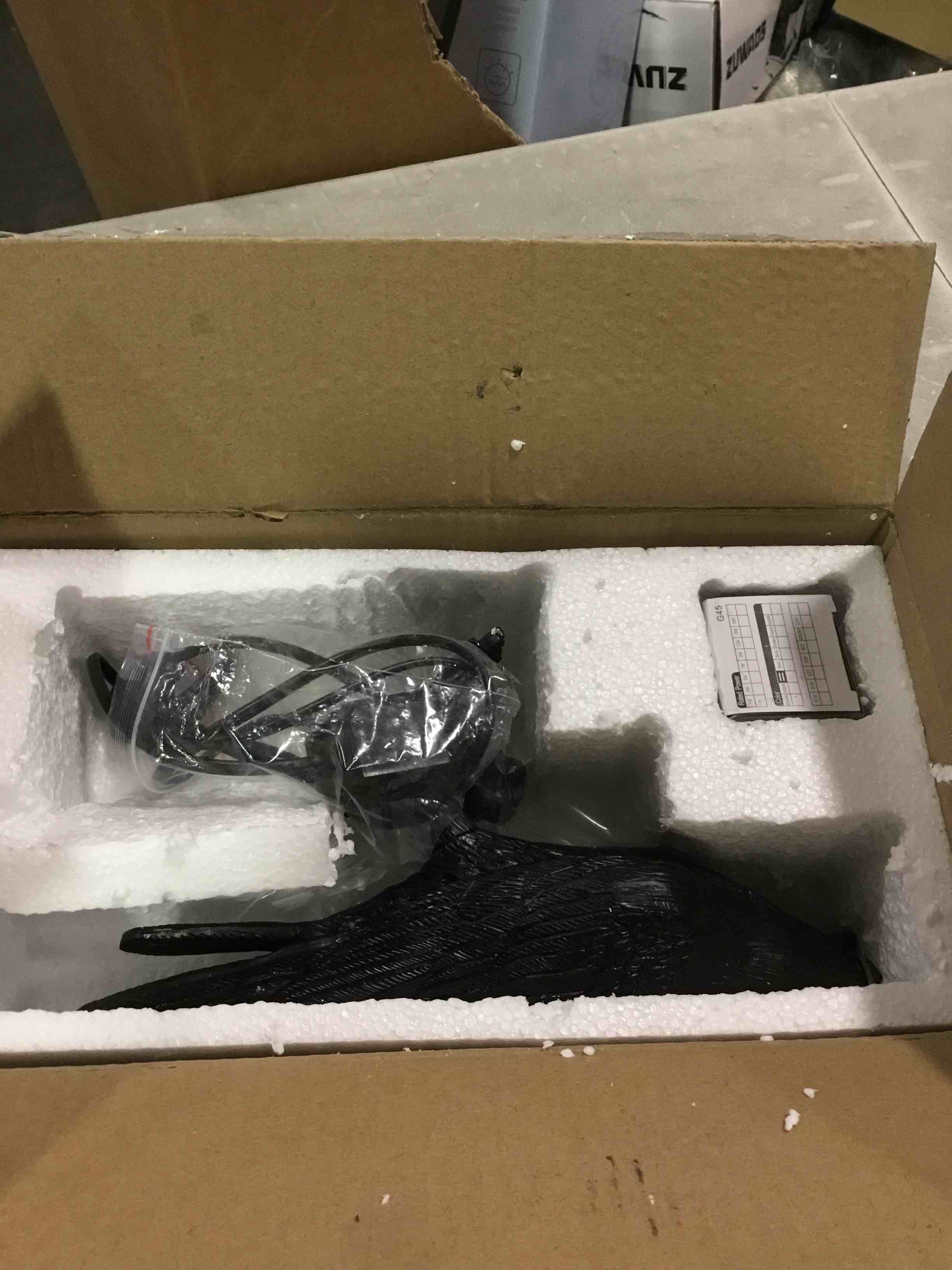 https://s3.amazonaws.com/lotting-images-prod/bidfta/RED6486191_1718110748206.jpeg