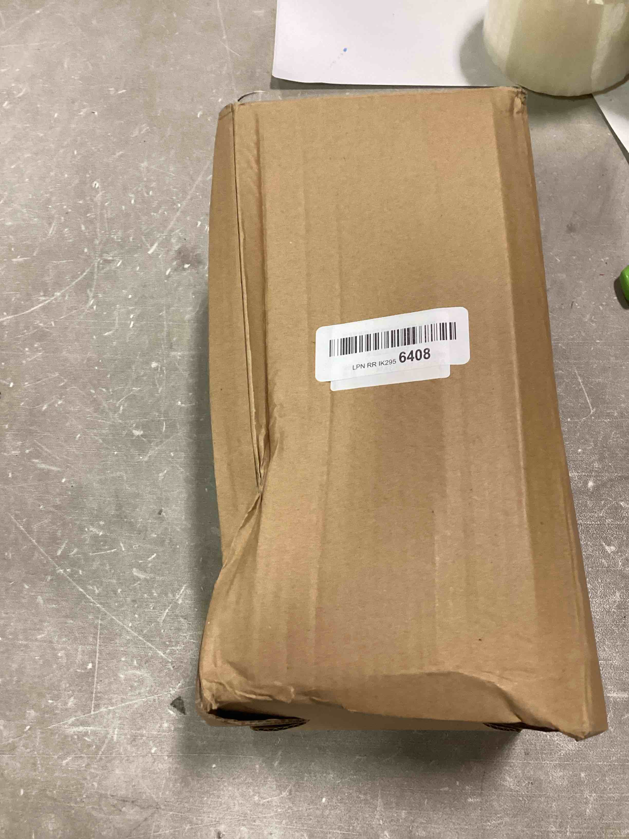 https://s3.amazonaws.com/lotting-images-prod/bidfta/RED6486309_1718132867716.jpeg
