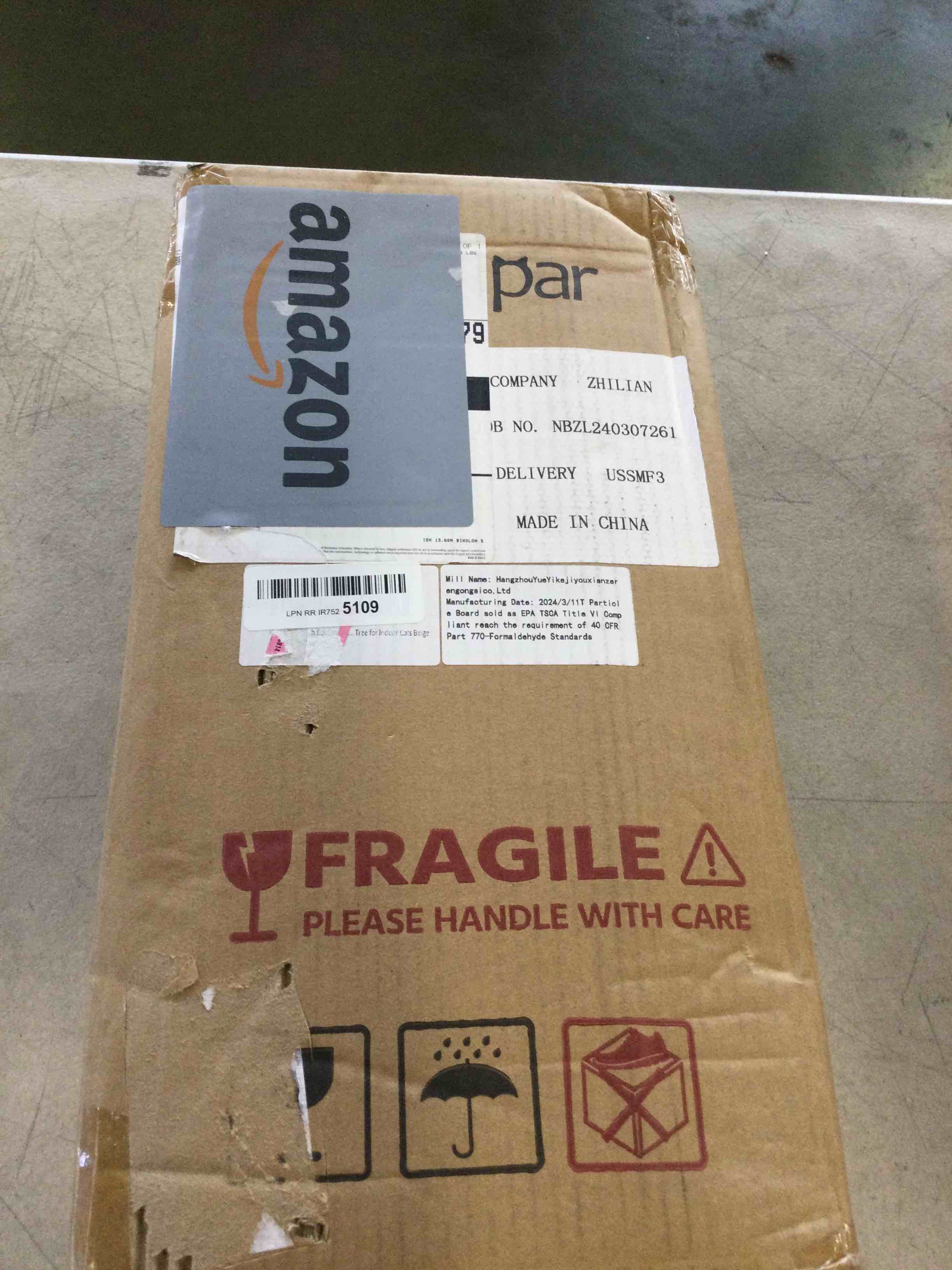 https://s3.amazonaws.com/lotting-images-prod/bidfta/RED6486495_1717080216187.jpeg