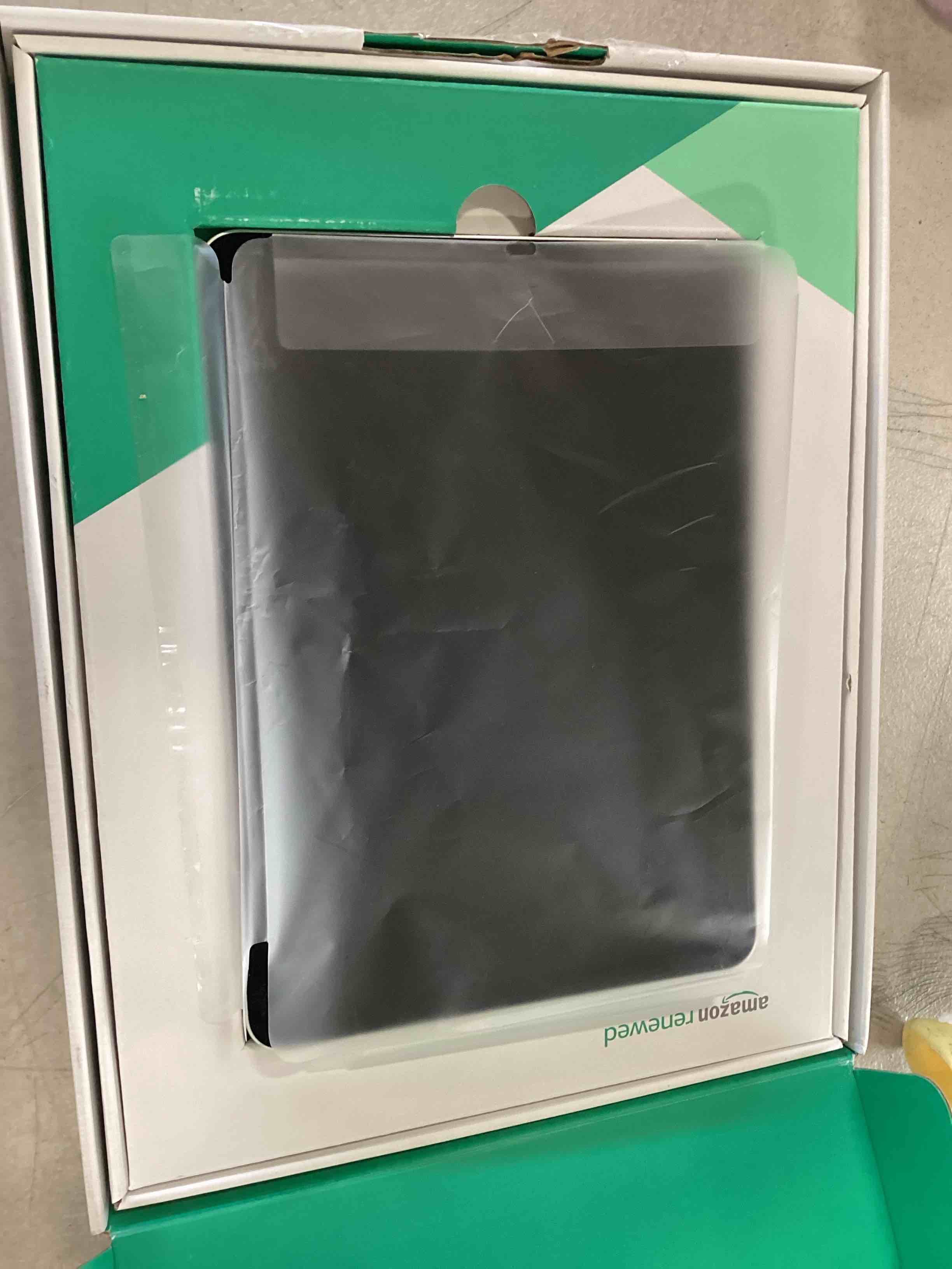 https://s3.amazonaws.com/lotting-images-prod/bidfta/RED6486976_1717245061332.jpeg