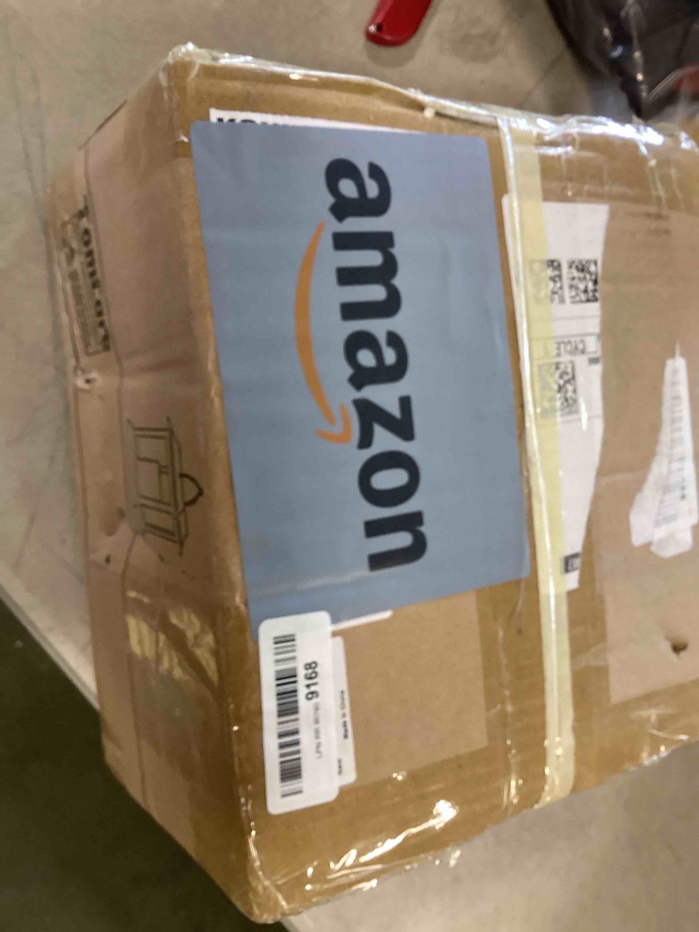 https://s3.amazonaws.com/lotting-images-prod/bidfta/RED6487171_1717261569159.jpeg