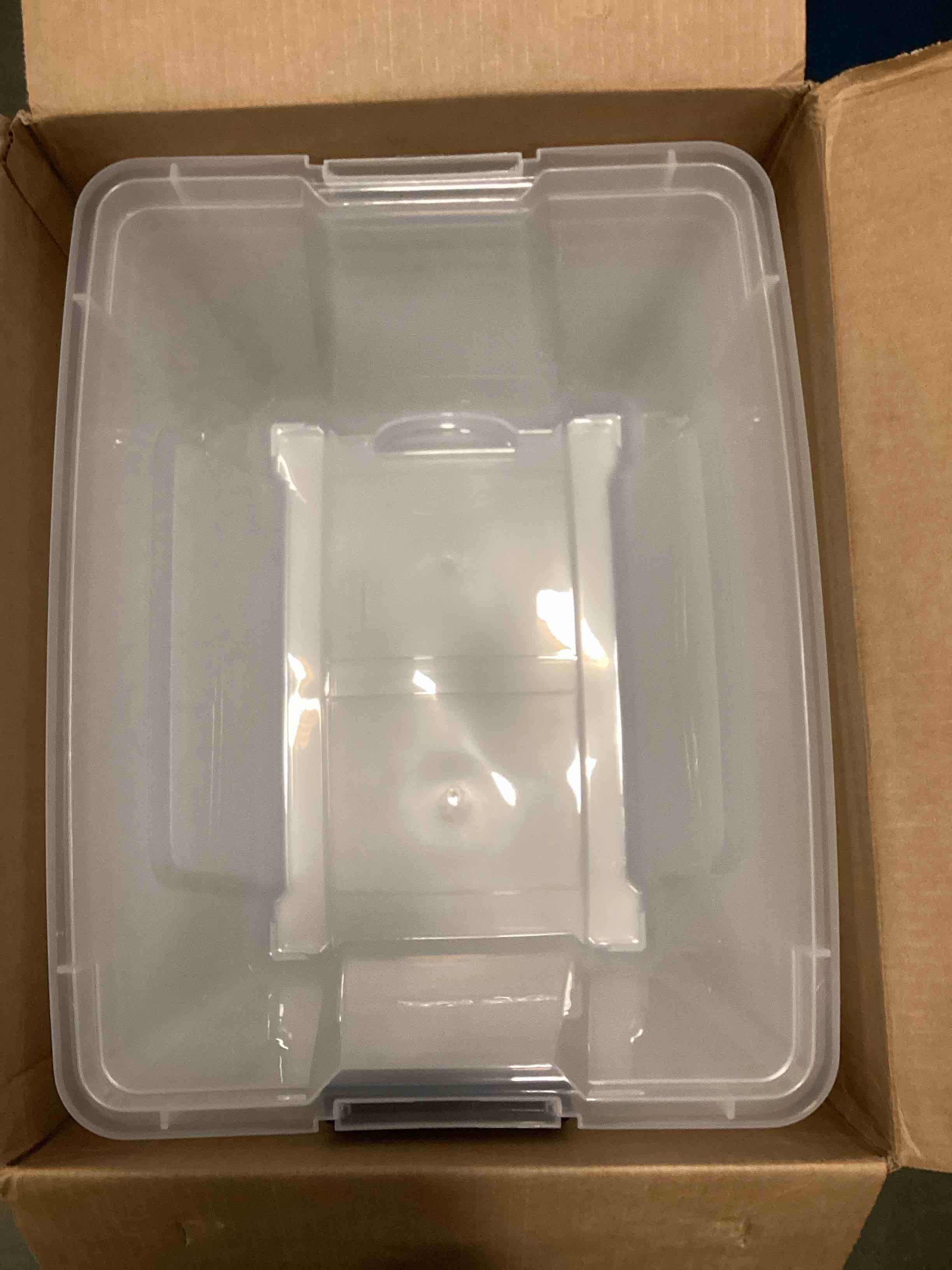 https://s3.amazonaws.com/lotting-images-prod/bidfta/RED6491942_1719546019151.jpeg
