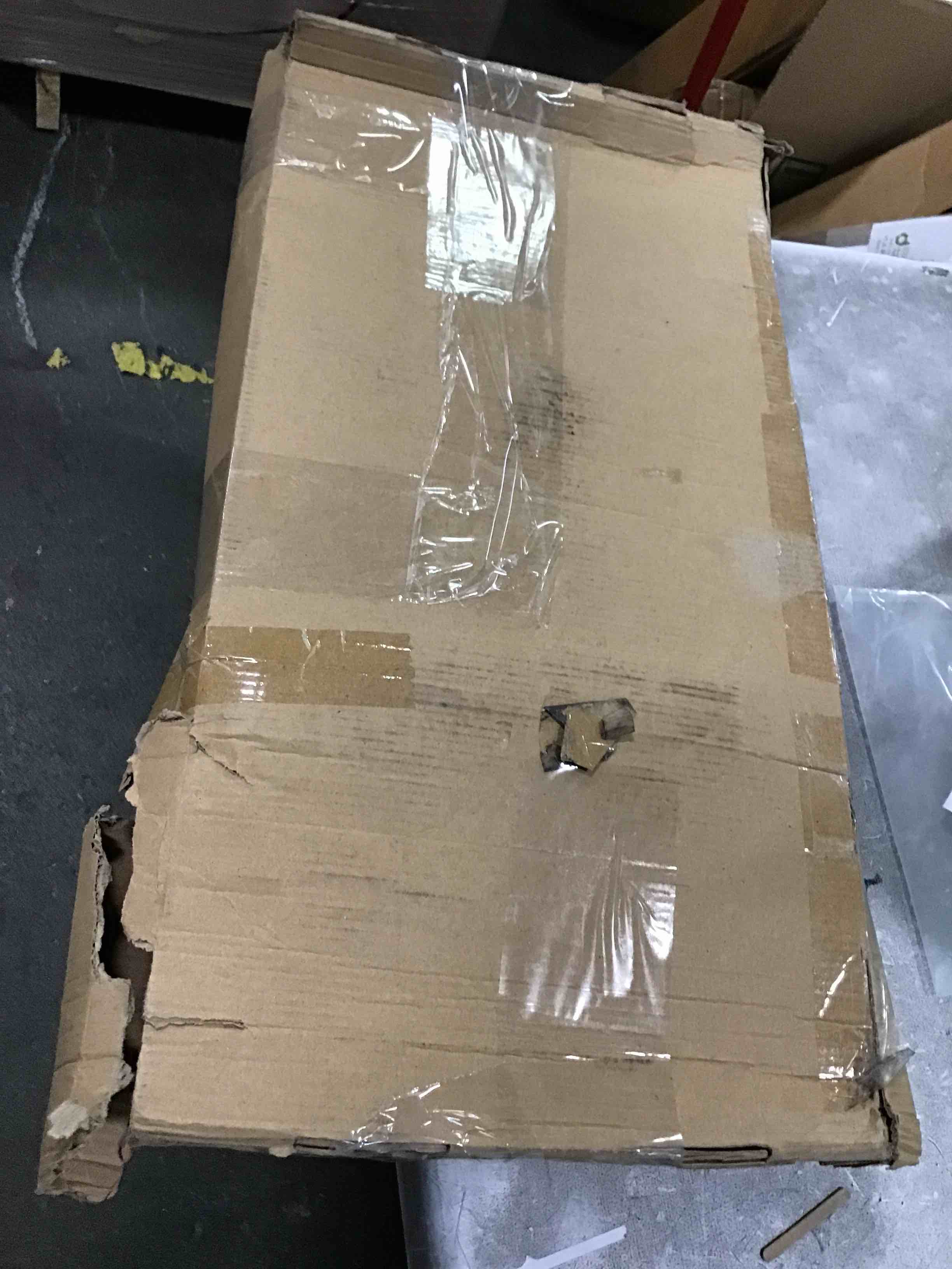 https://s3.amazonaws.com/lotting-images-prod/bidfta/RED6492117_1719964094123.jpeg