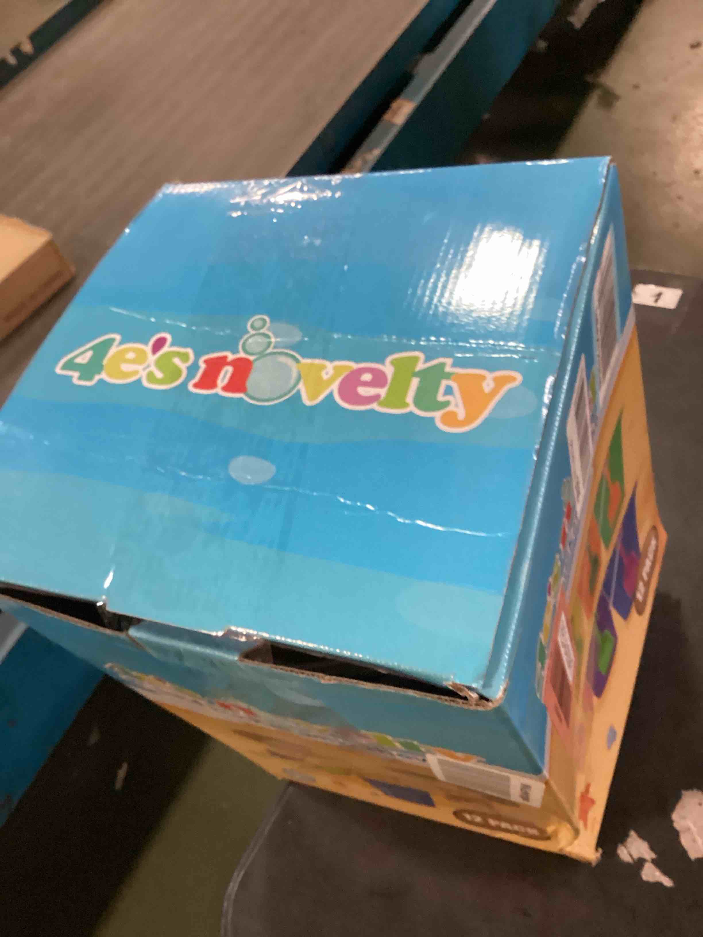 https://s3.amazonaws.com/lotting-images-prod/bidfta/RED6493945_1718718366882.jpeg