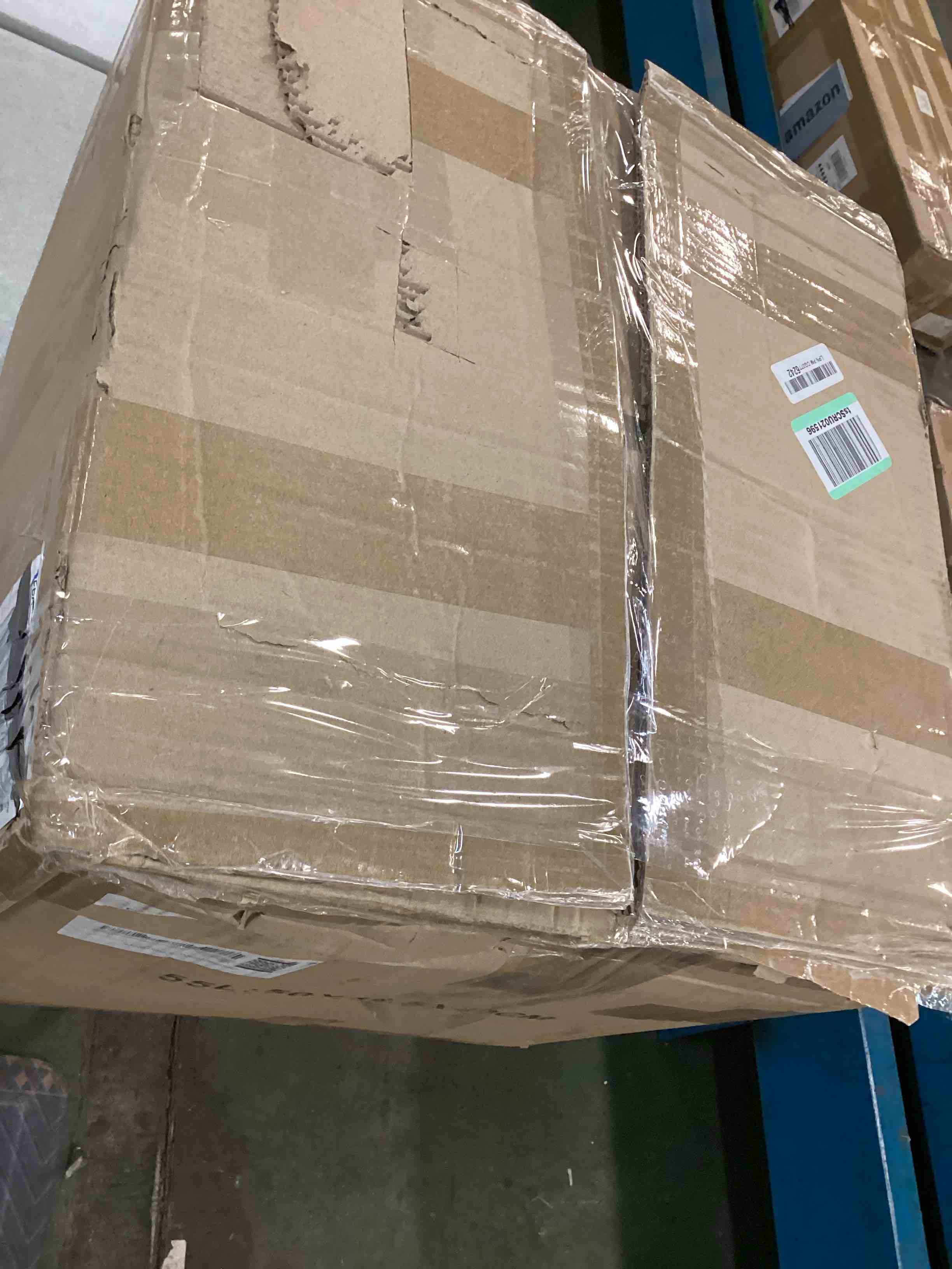 https://s3.amazonaws.com/lotting-images-prod/bidfta/RED6494207_1718804926571.jpeg
