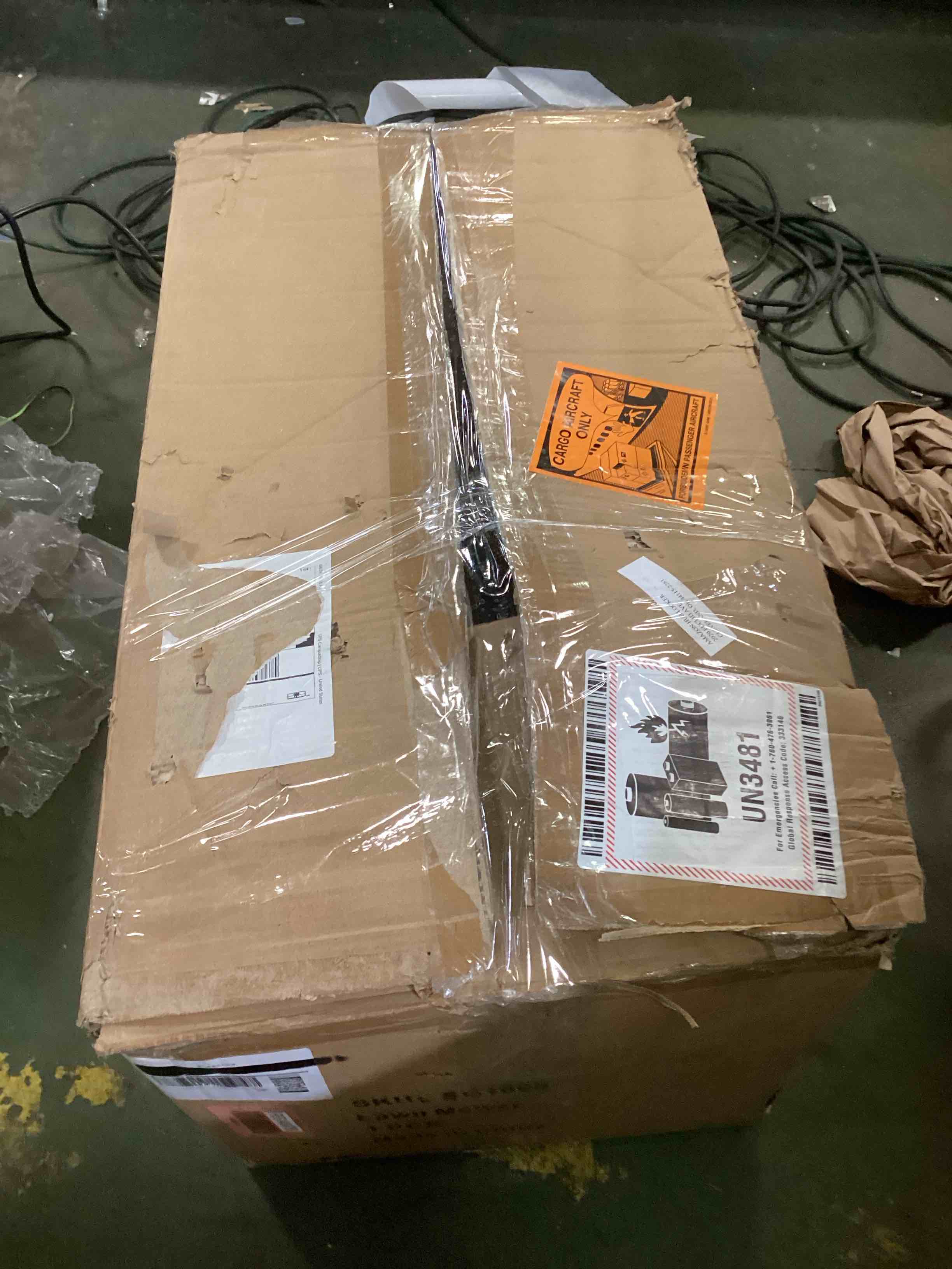 https://s3.amazonaws.com/lotting-images-prod/bidfta/RED6494755_1719246075013.jpeg