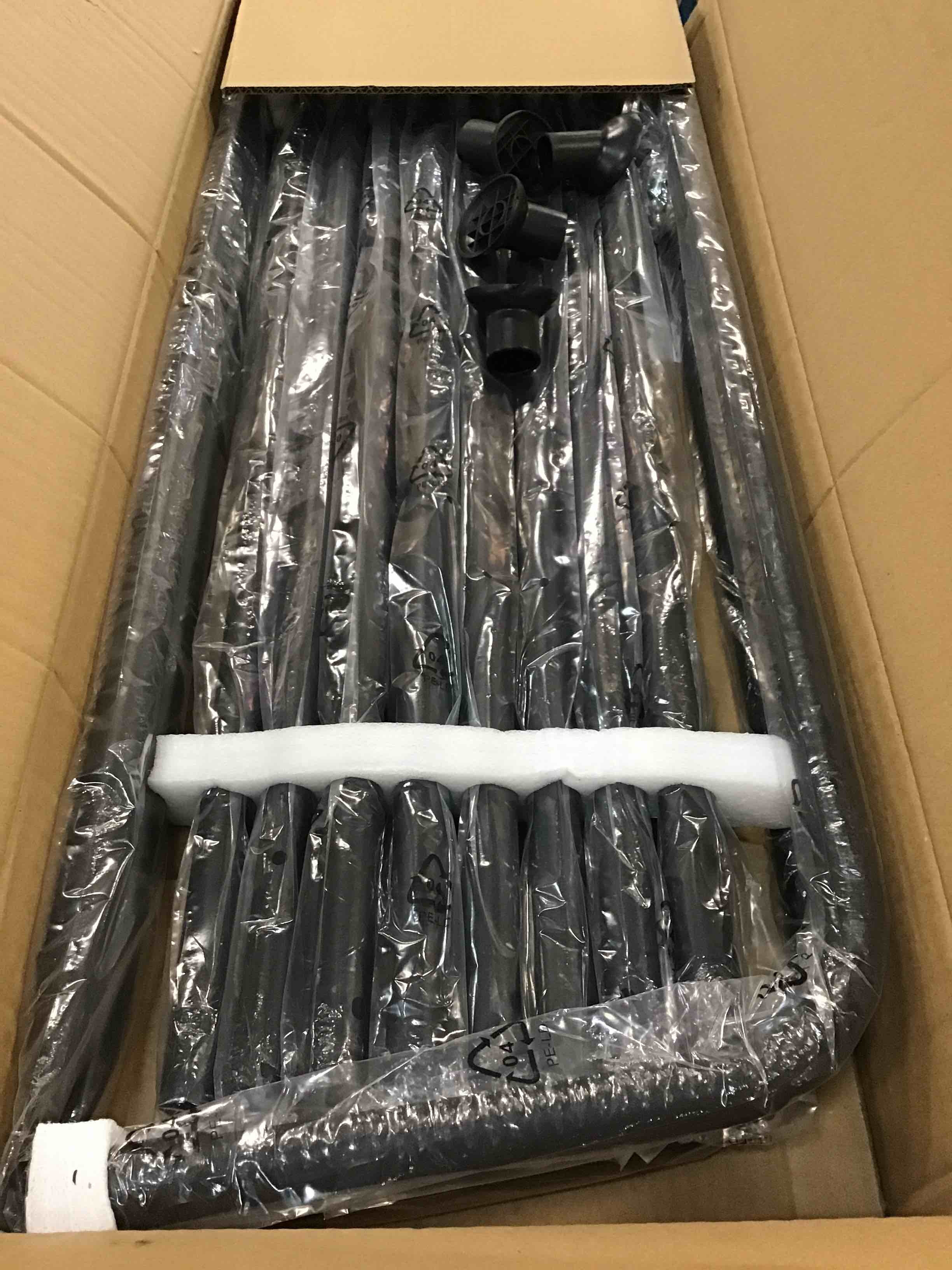 https://s3.amazonaws.com/lotting-images-prod/bidfta/RED6495530_1719071372225.jpeg