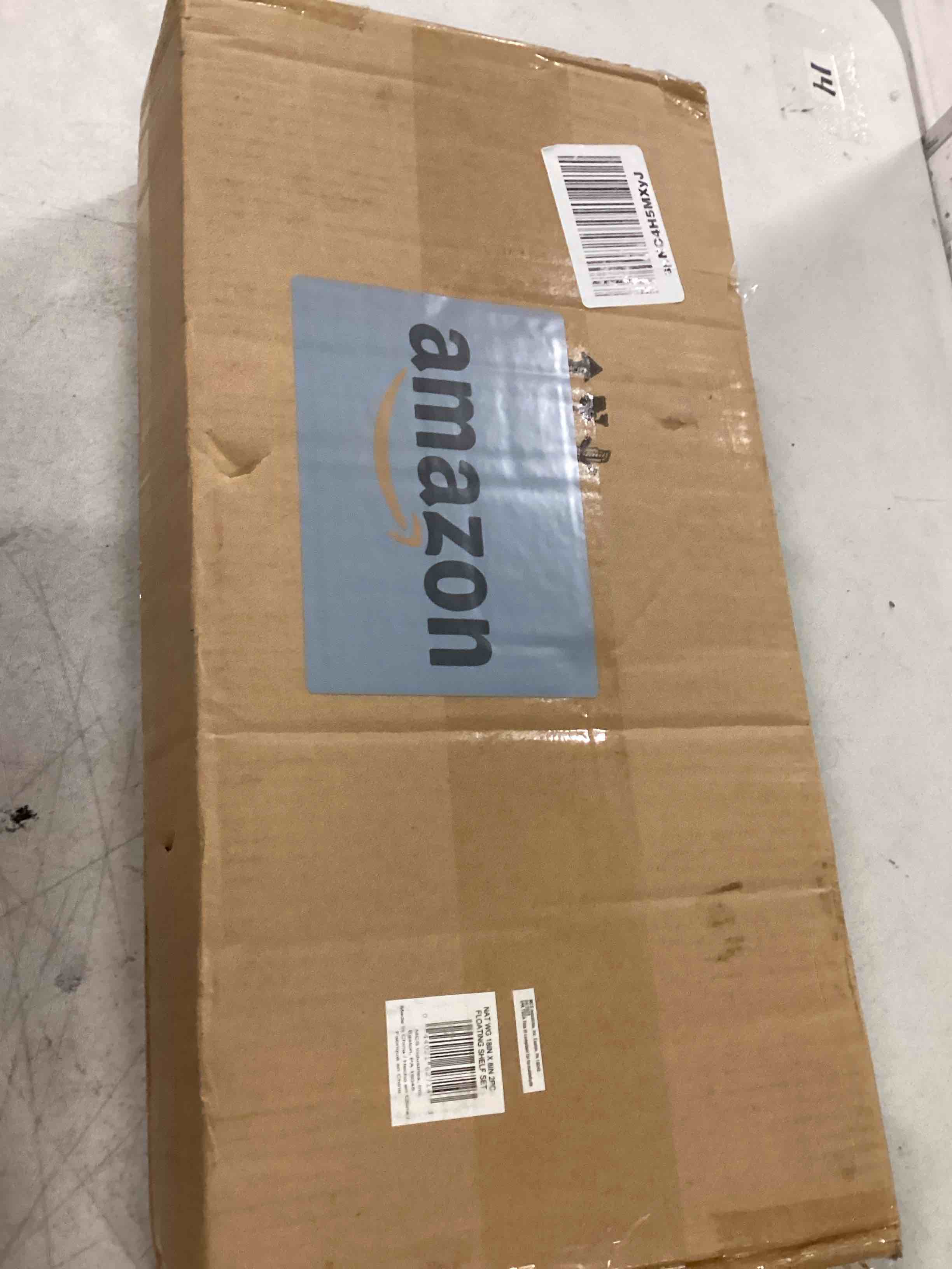 https://s3.amazonaws.com/lotting-images-prod/bidfta/RED6495811_1719405840242.jpeg