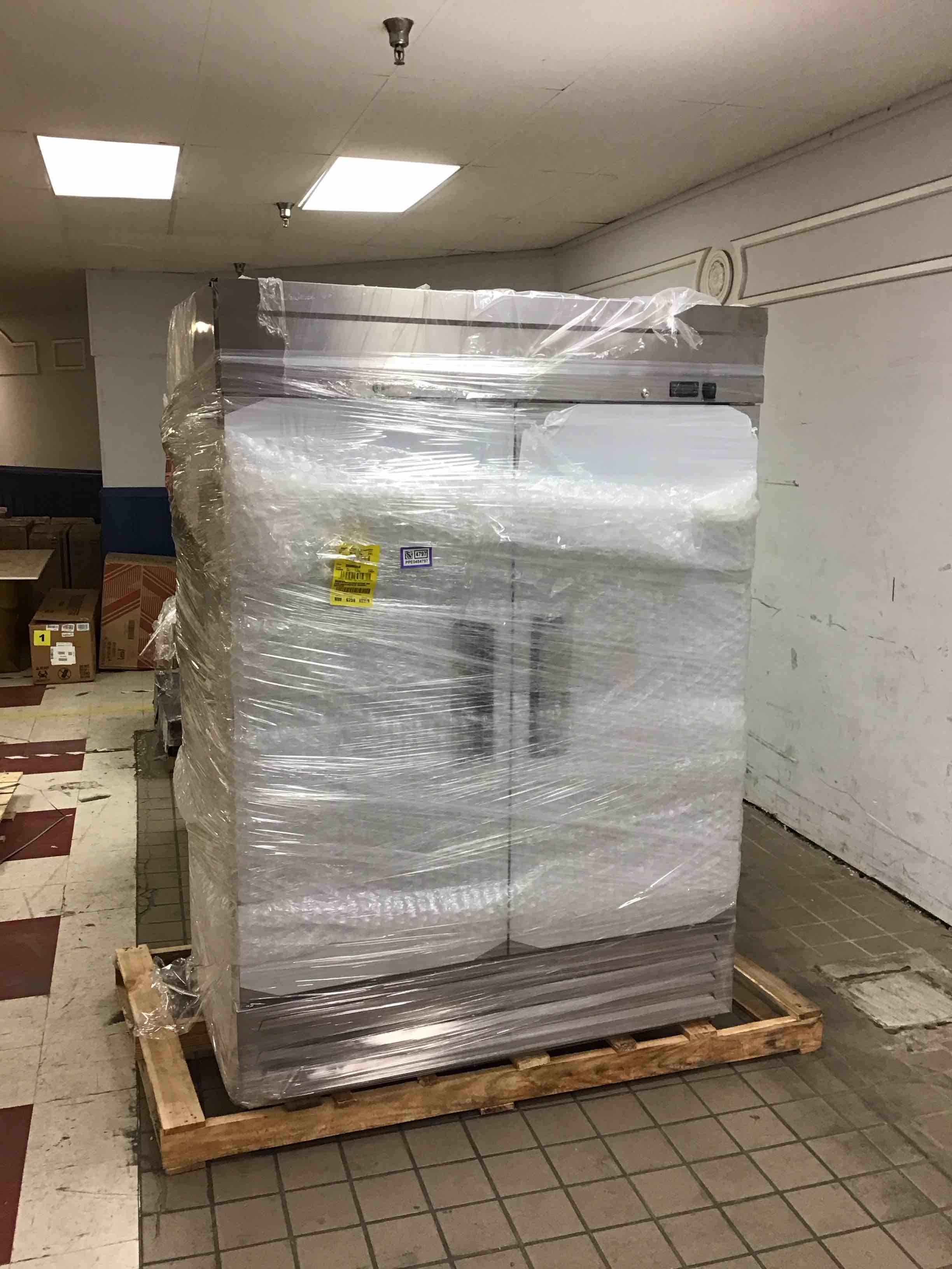 KICHKING 49 Cu. Ft Commercial Reach-in Freezer, Single Door Freezer, -10?~10?, OmniSmart Temperature Control 49 Cu. Ft Single Door Lock Hinged, Stainless Steel Reach-In Commercial Freezer, LED Lighting, Digital Thermostat DLW54BF