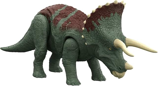 Jurassic World: Dominion Roar Strikers Triceratops Dinosaur Figure 4 Year & Older