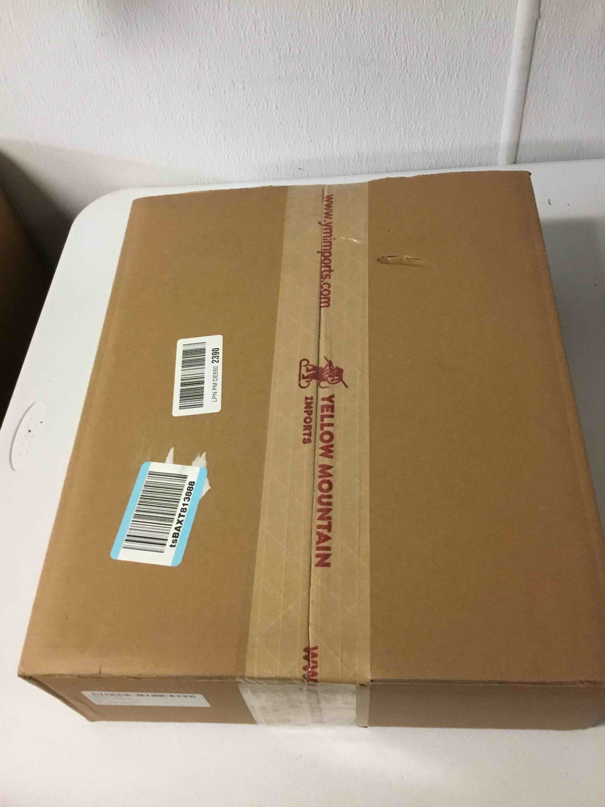 https://s3.amazonaws.com/lotting-images-prod/bidfta/RED6497826_1737043357227.jpeg