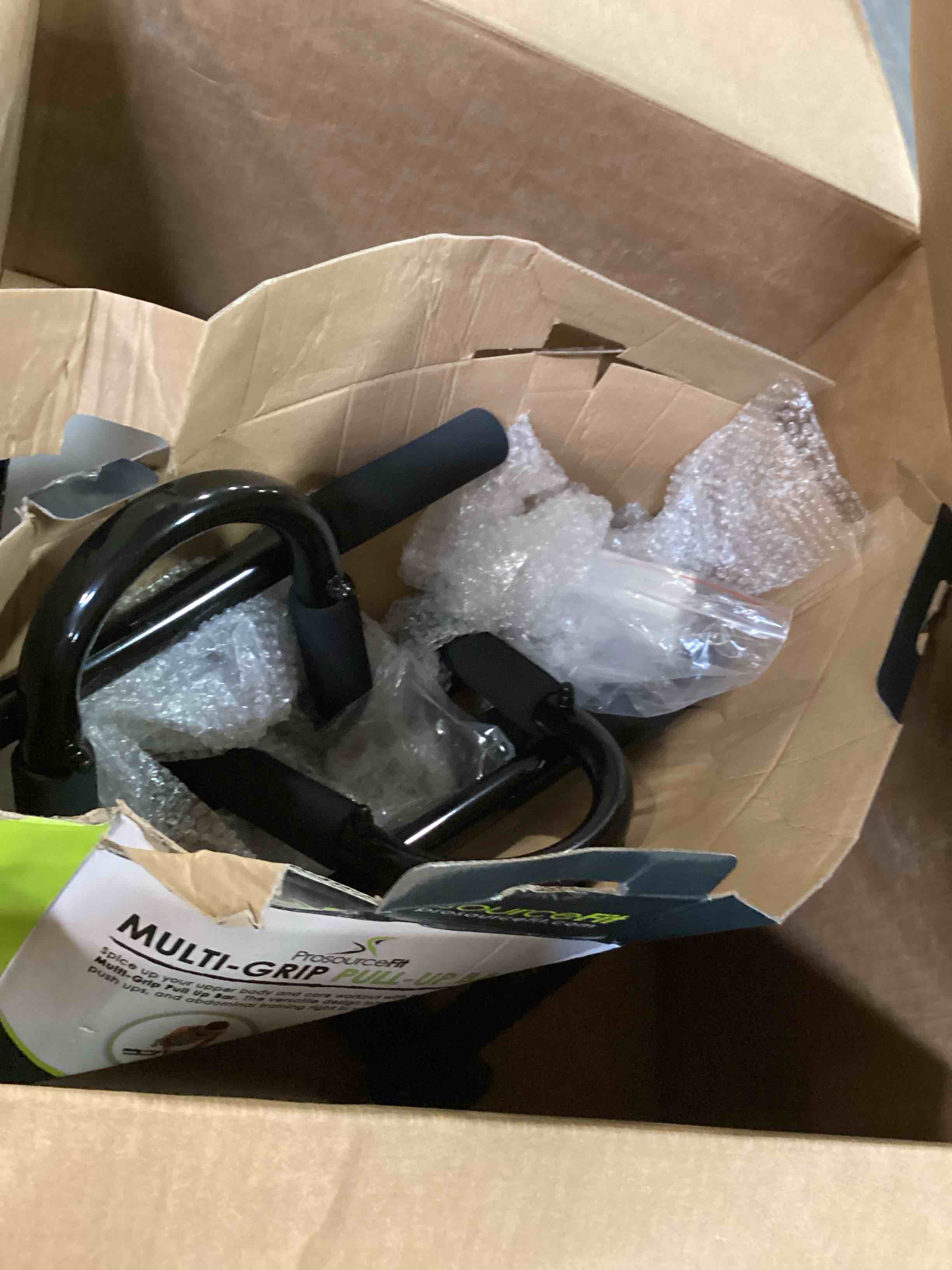 https://s3.amazonaws.com/lotting-images-prod/bidfta/RED6499091_1718908330557.jpeg