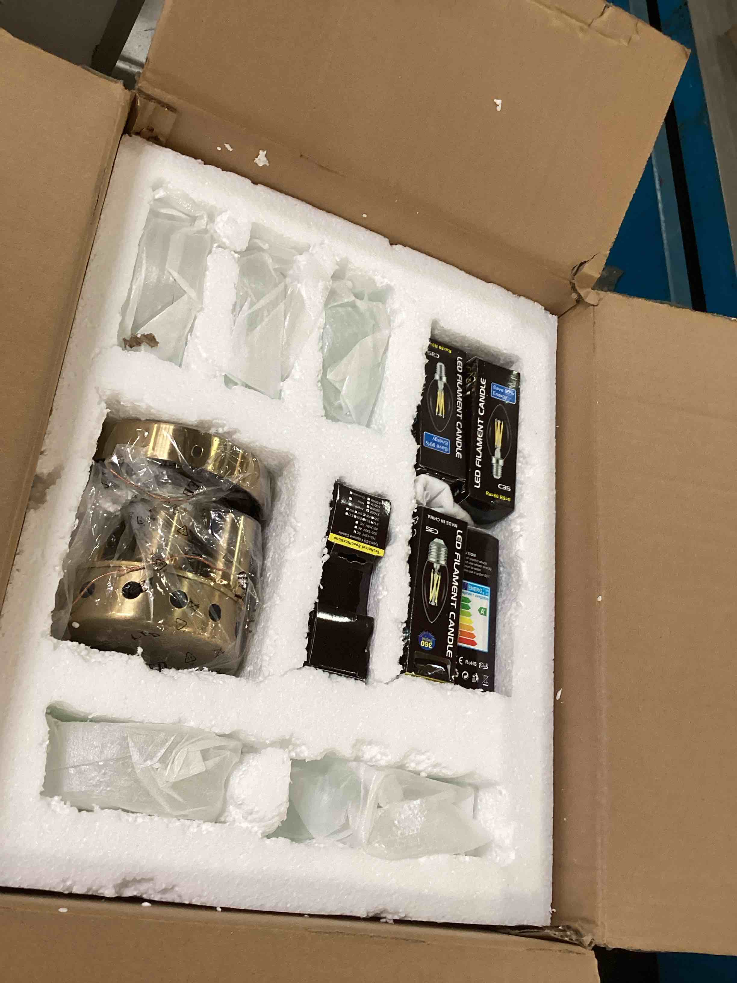 https://s3.amazonaws.com/lotting-images-prod/bidfta/RED6499586_1719241119989.jpeg