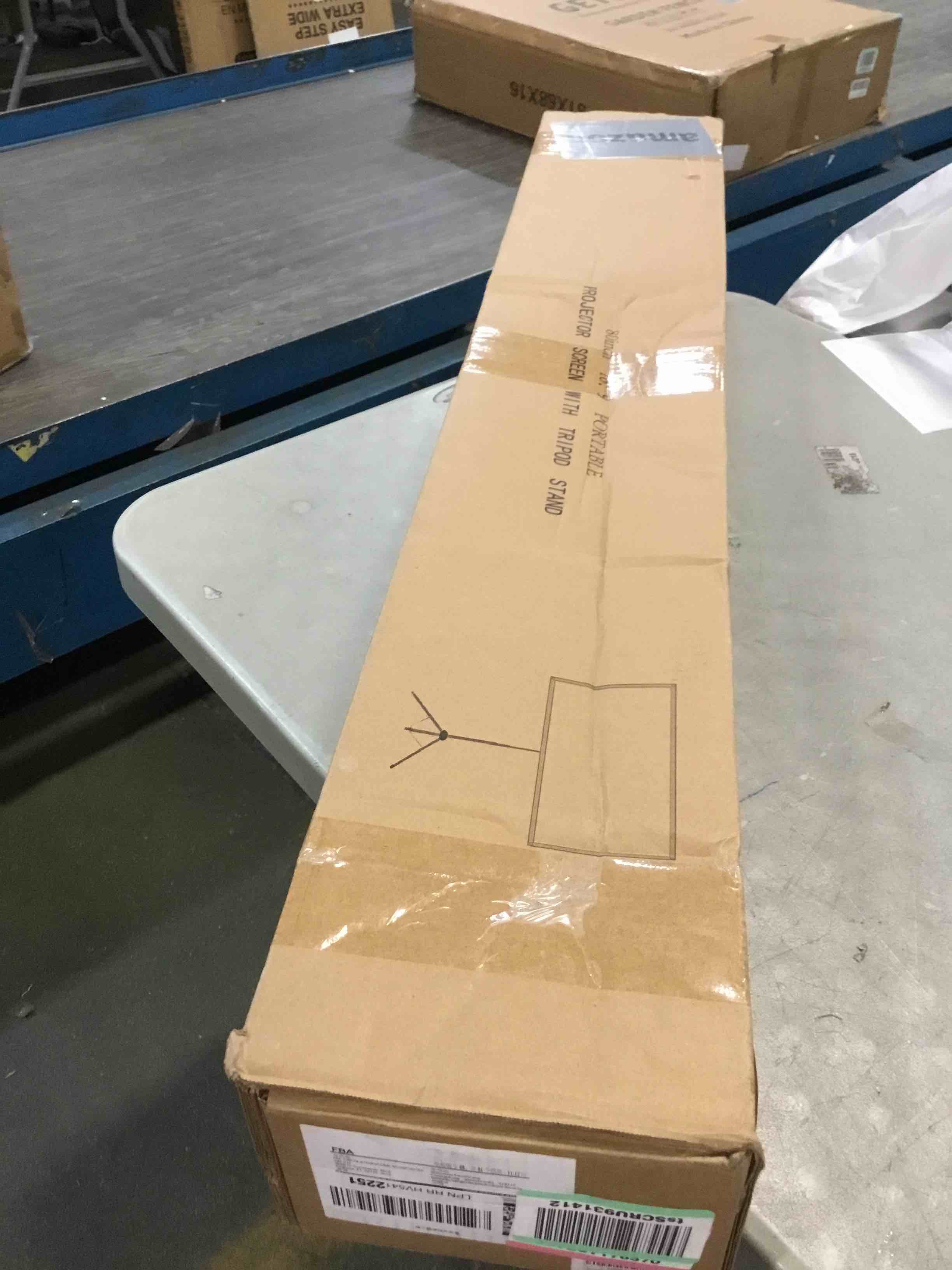 https://s3.amazonaws.com/lotting-images-prod/bidfta/RED6506581_1716566099076.jpeg