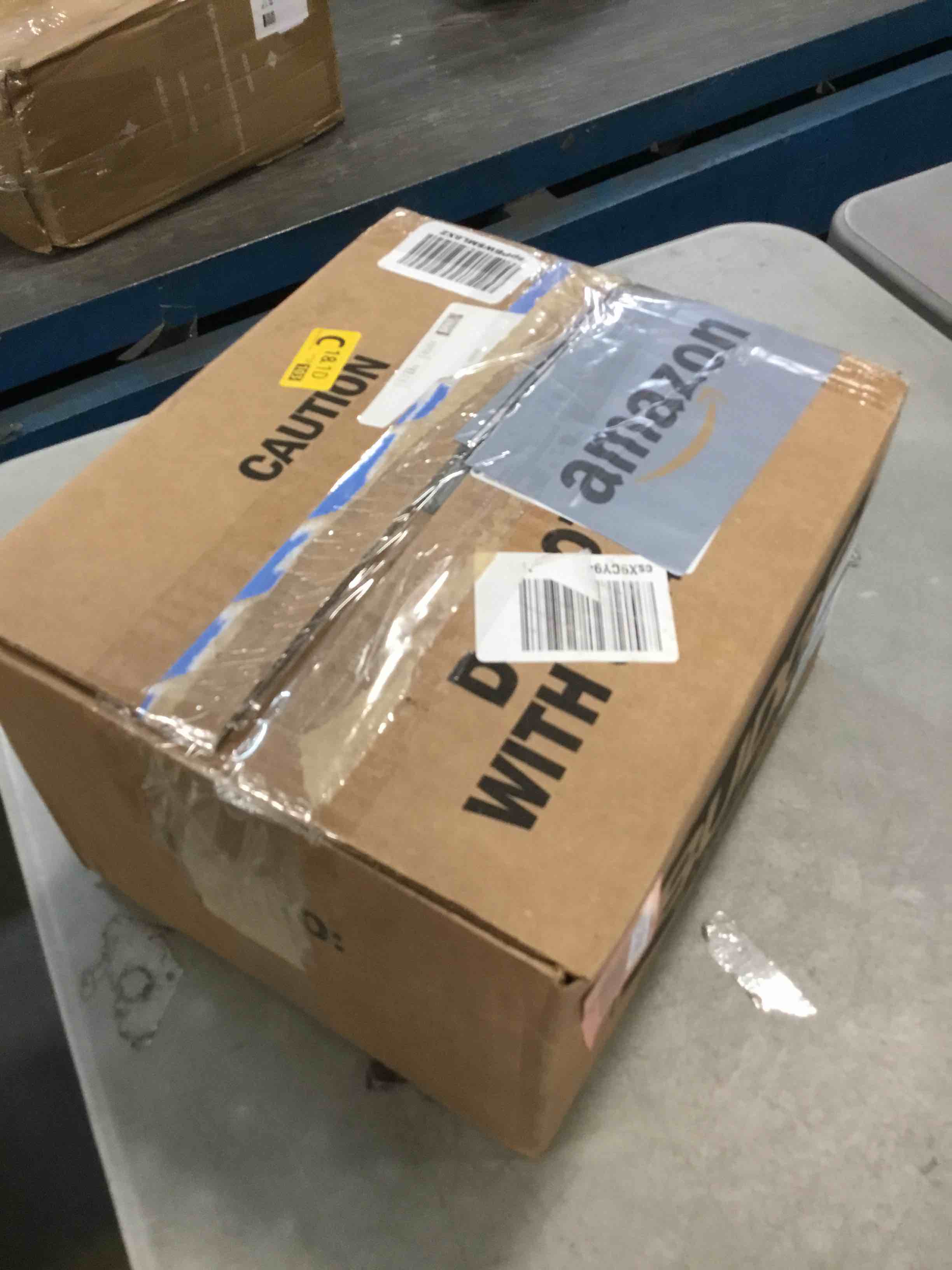 https://s3.amazonaws.com/lotting-images-prod/bidfta/RED6506655_1716580670560.jpeg