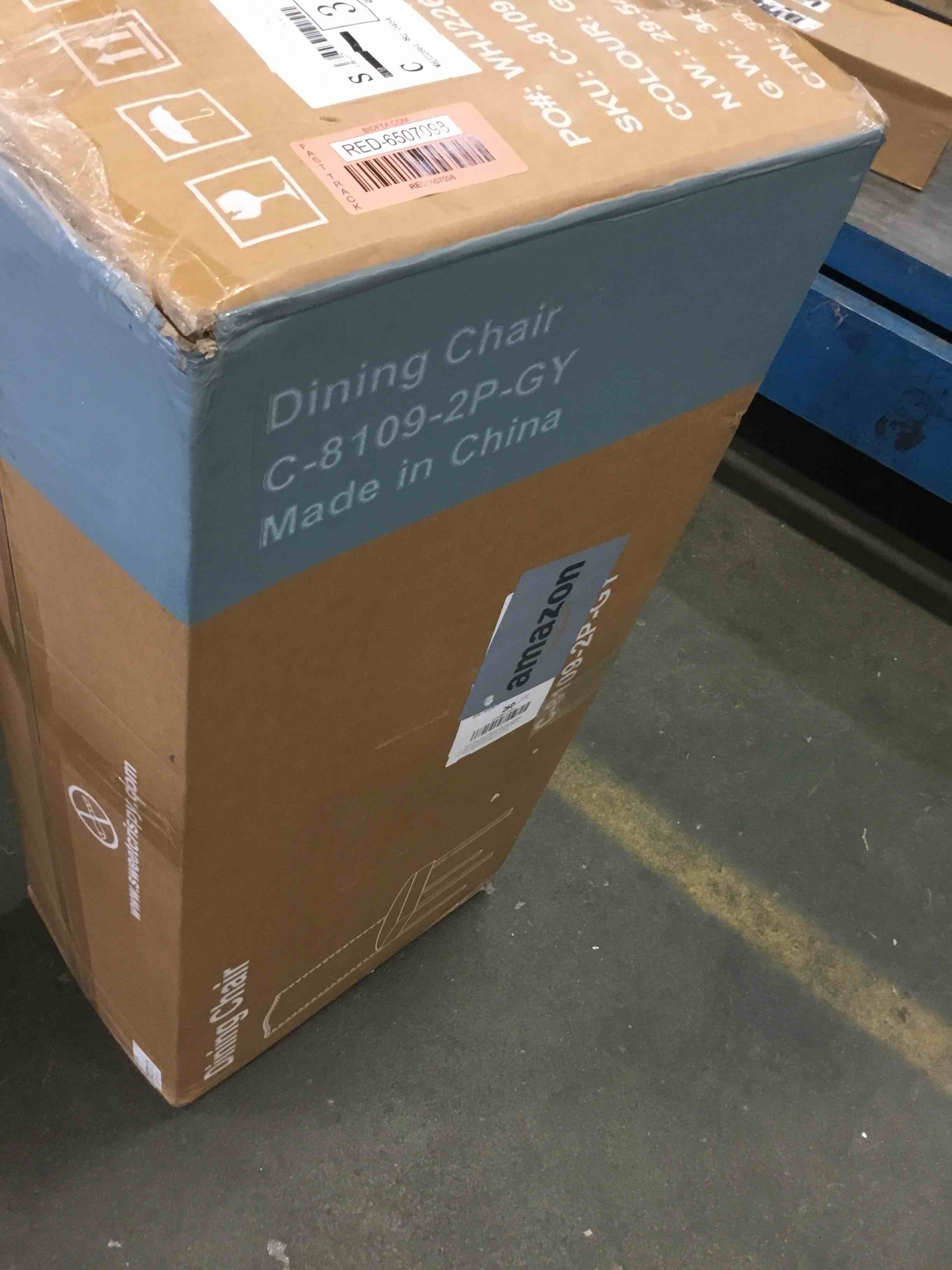 https://s3.amazonaws.com/lotting-images-prod/bidfta/RED6507098_1717092170830.jpeg