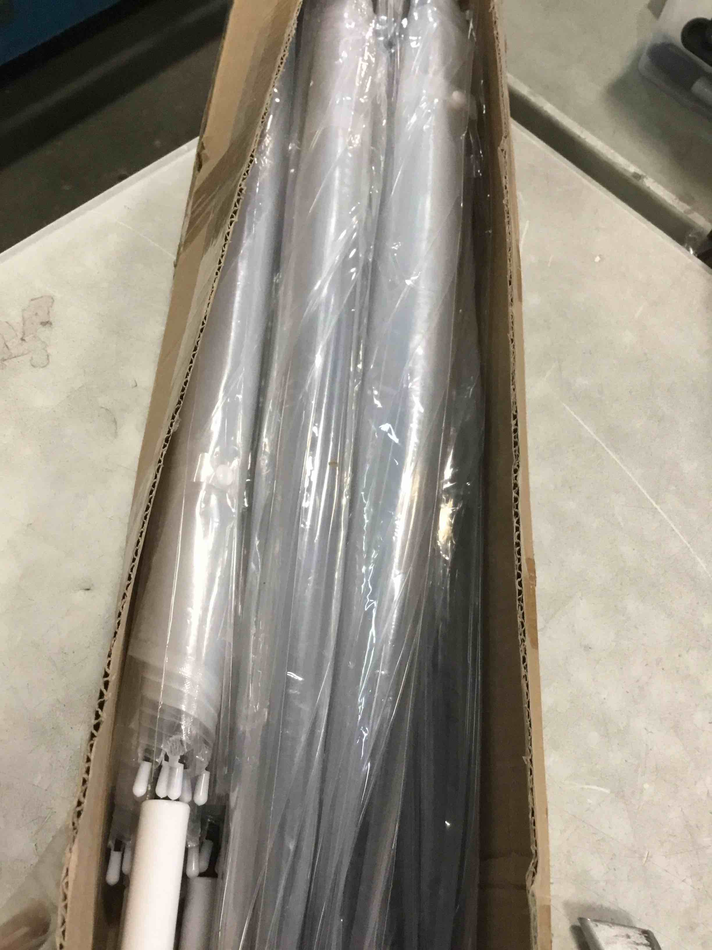https://s3.amazonaws.com/lotting-images-prod/bidfta/RED6507308_1717169440223.jpeg
