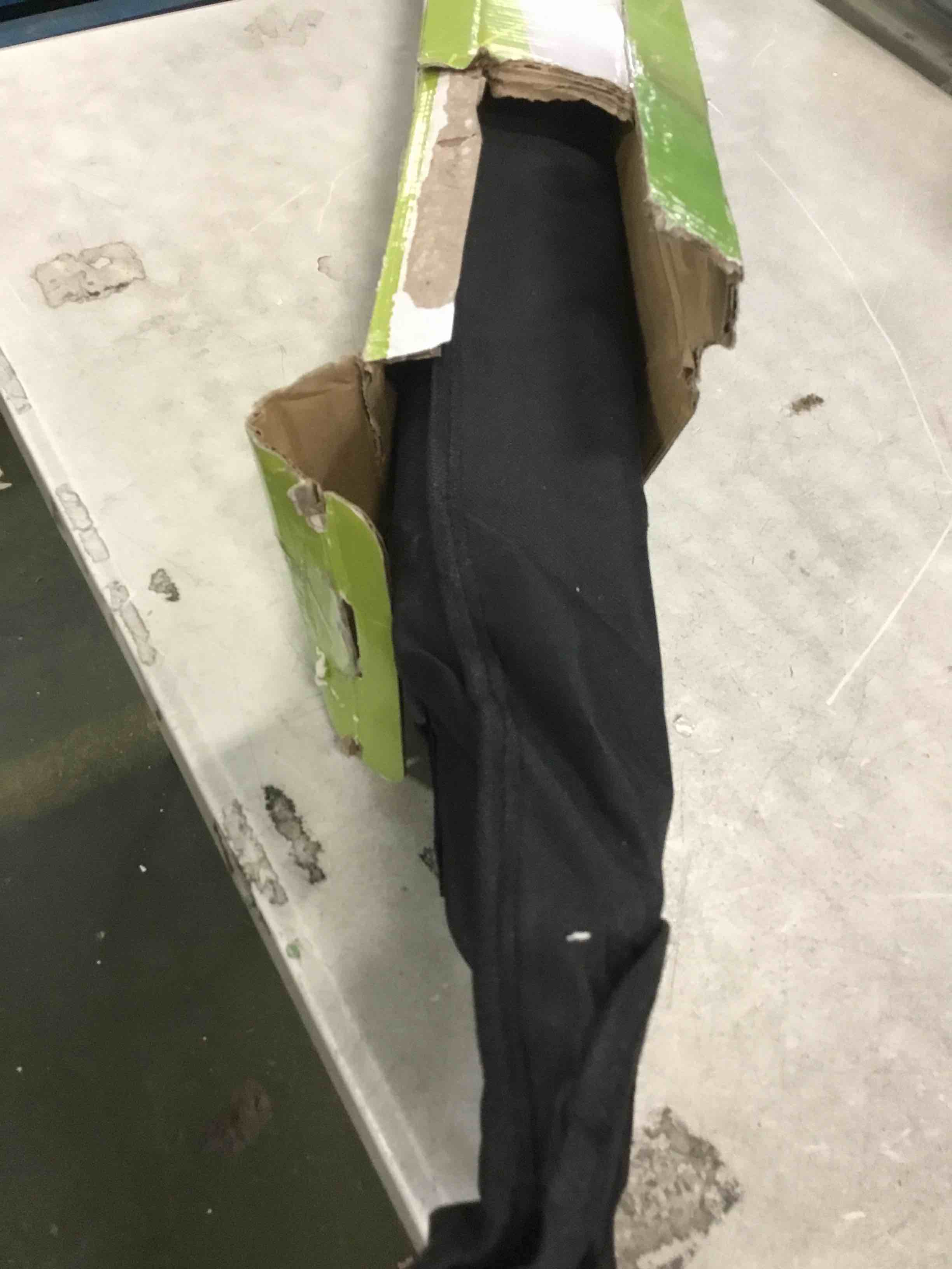 https://s3.amazonaws.com/lotting-images-prod/bidfta/RED6507337_1717172285840.jpeg