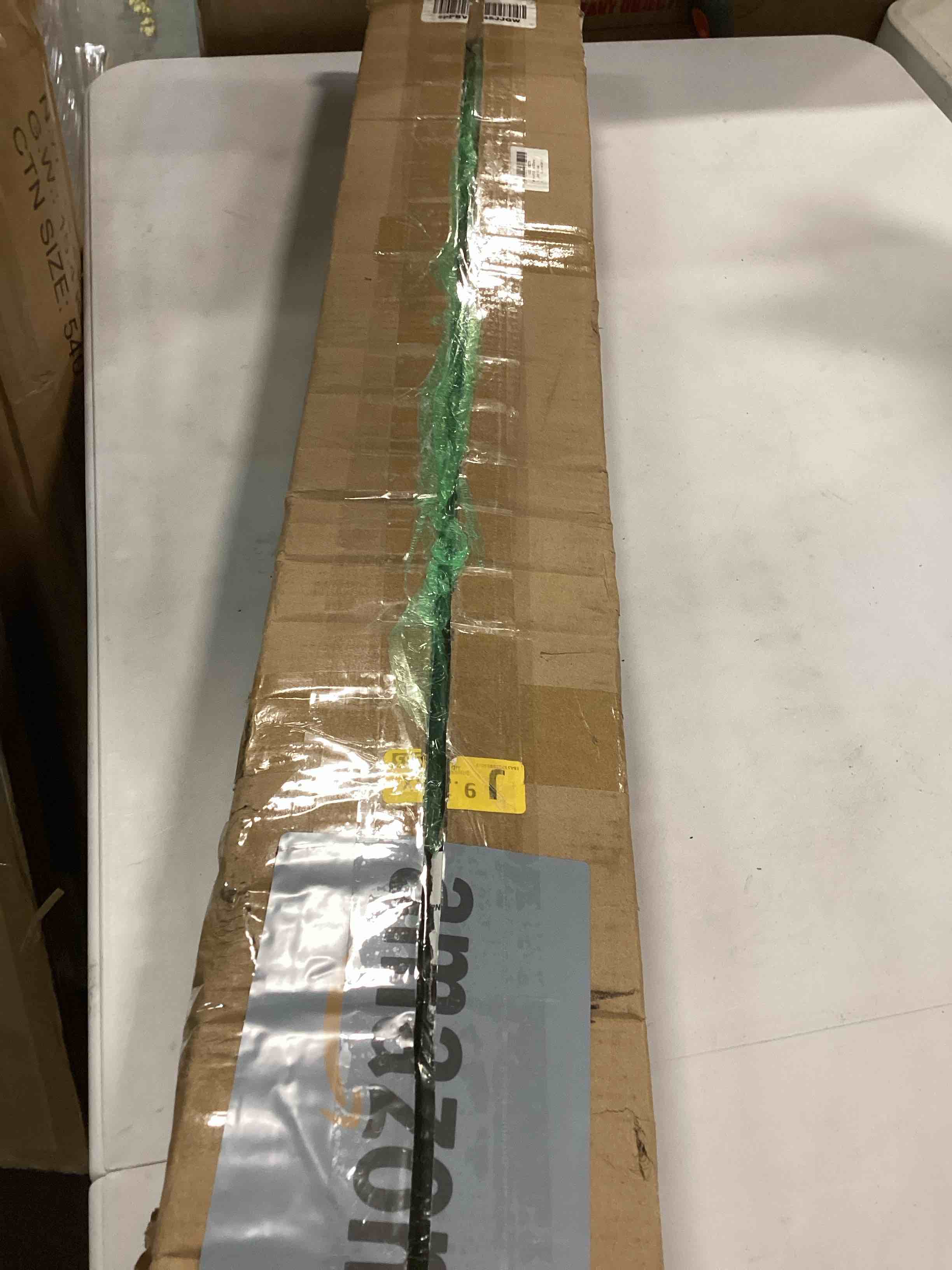 https://s3.amazonaws.com/lotting-images-prod/bidfta/RED6508150_1716564055040.jpeg